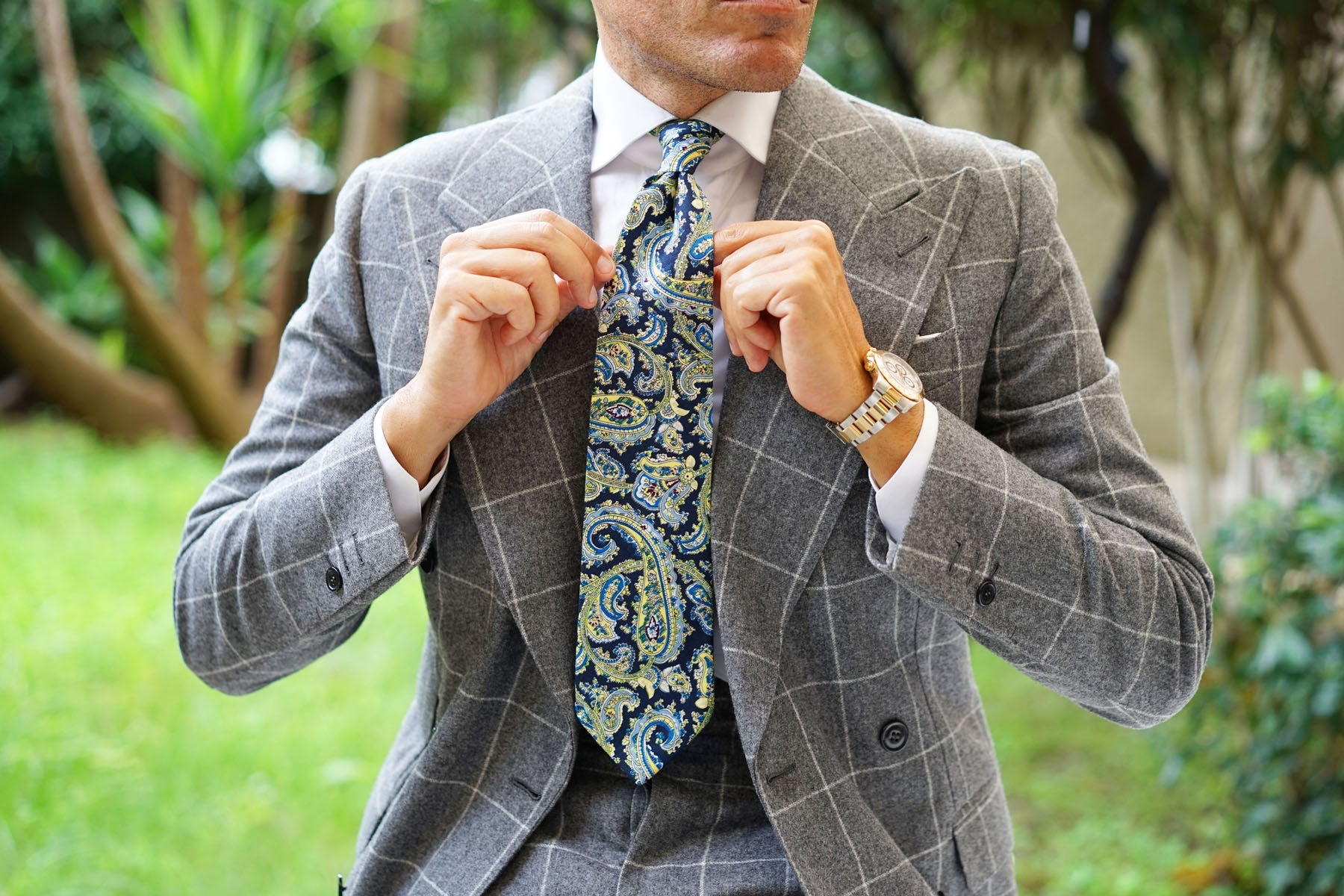 Vivara Yellow on Blue Paisley Tie