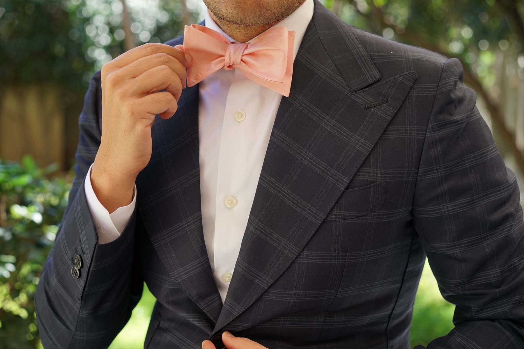 Peach Grain Self Bow Tie