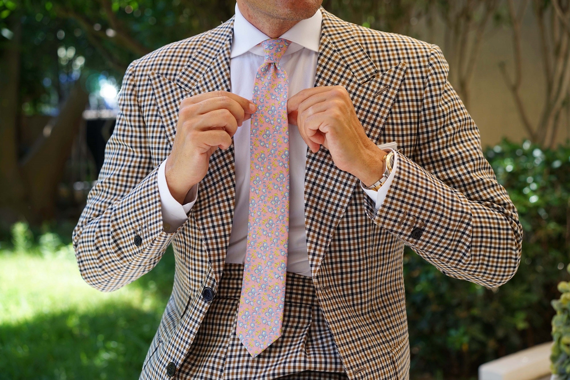 Isle of Skye Peach Floral Skinny Tie