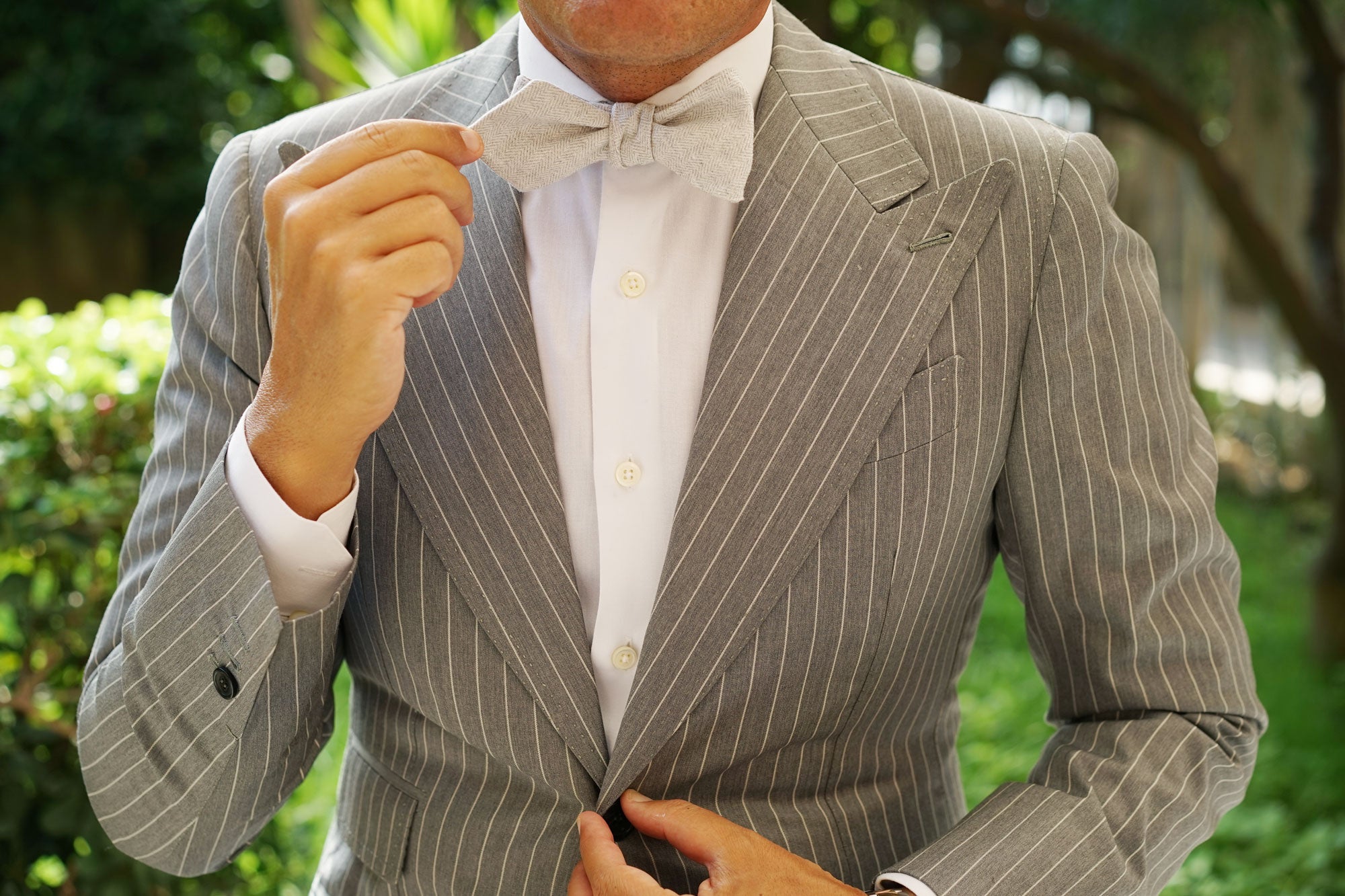 Light Grey Herringbone Linen Self Tie Diamond Bow Tie