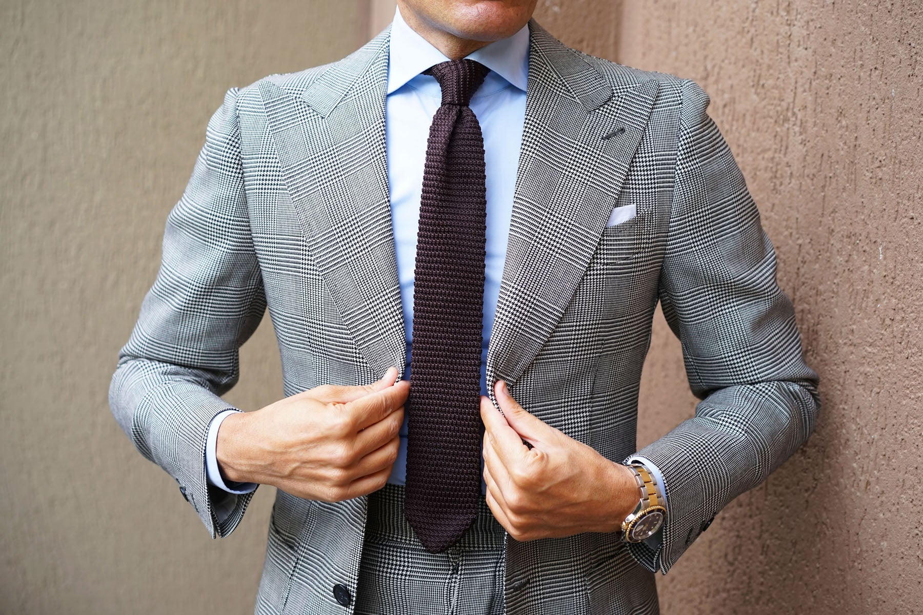 Brown Pointed Knitted Tie