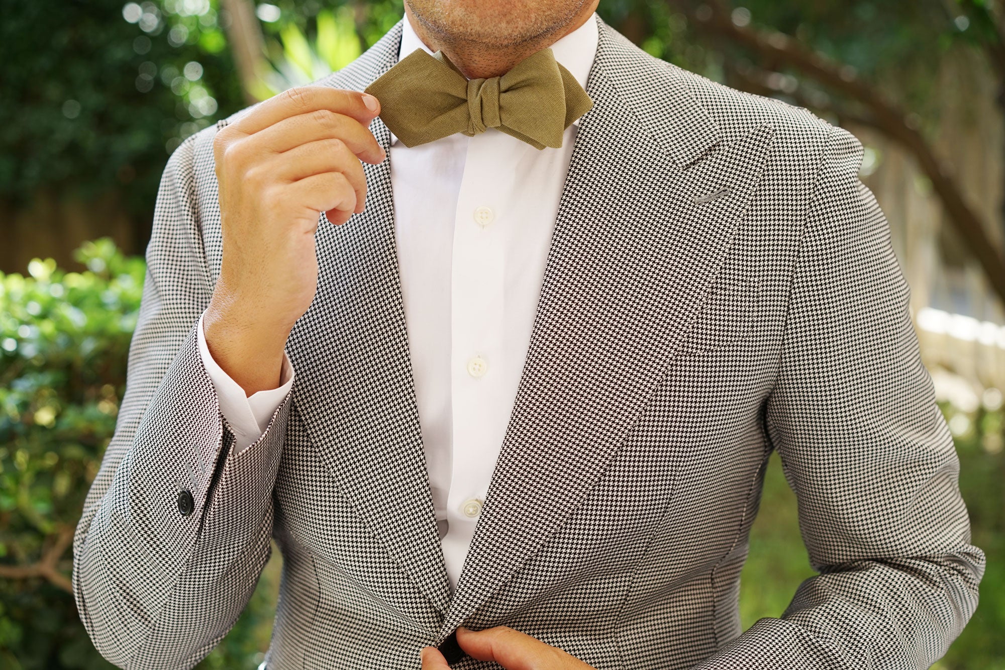 Dry Green Khaki Linen Diamond Self Bow Tie