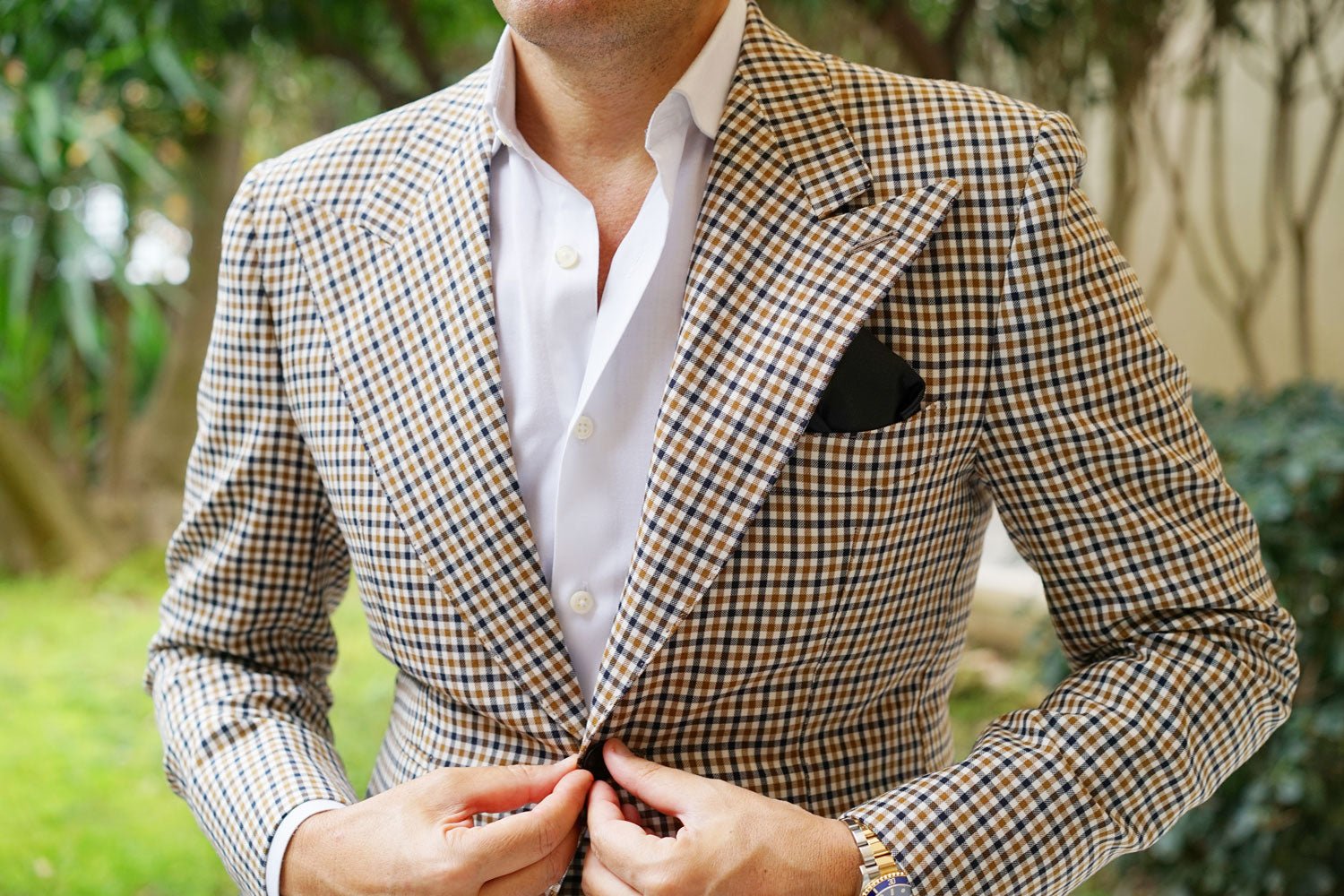 Black Midnight Rippling Sand Pocket Square