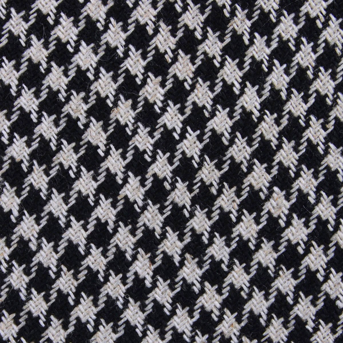 Black Houndstooth Spider Linen Diamond Self Bow Tie