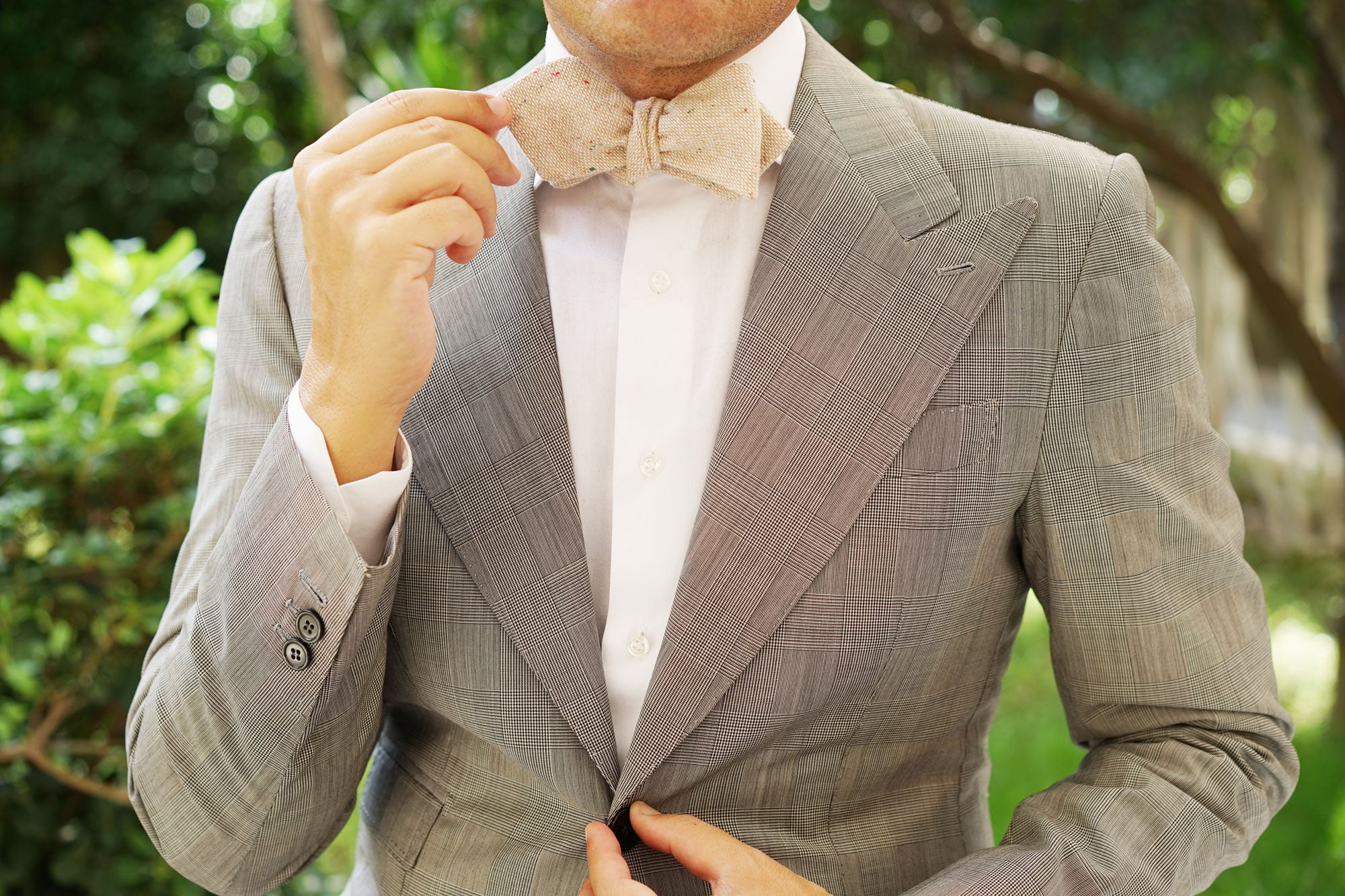 Khaki Sharkskin Diamond Self Bow Tie