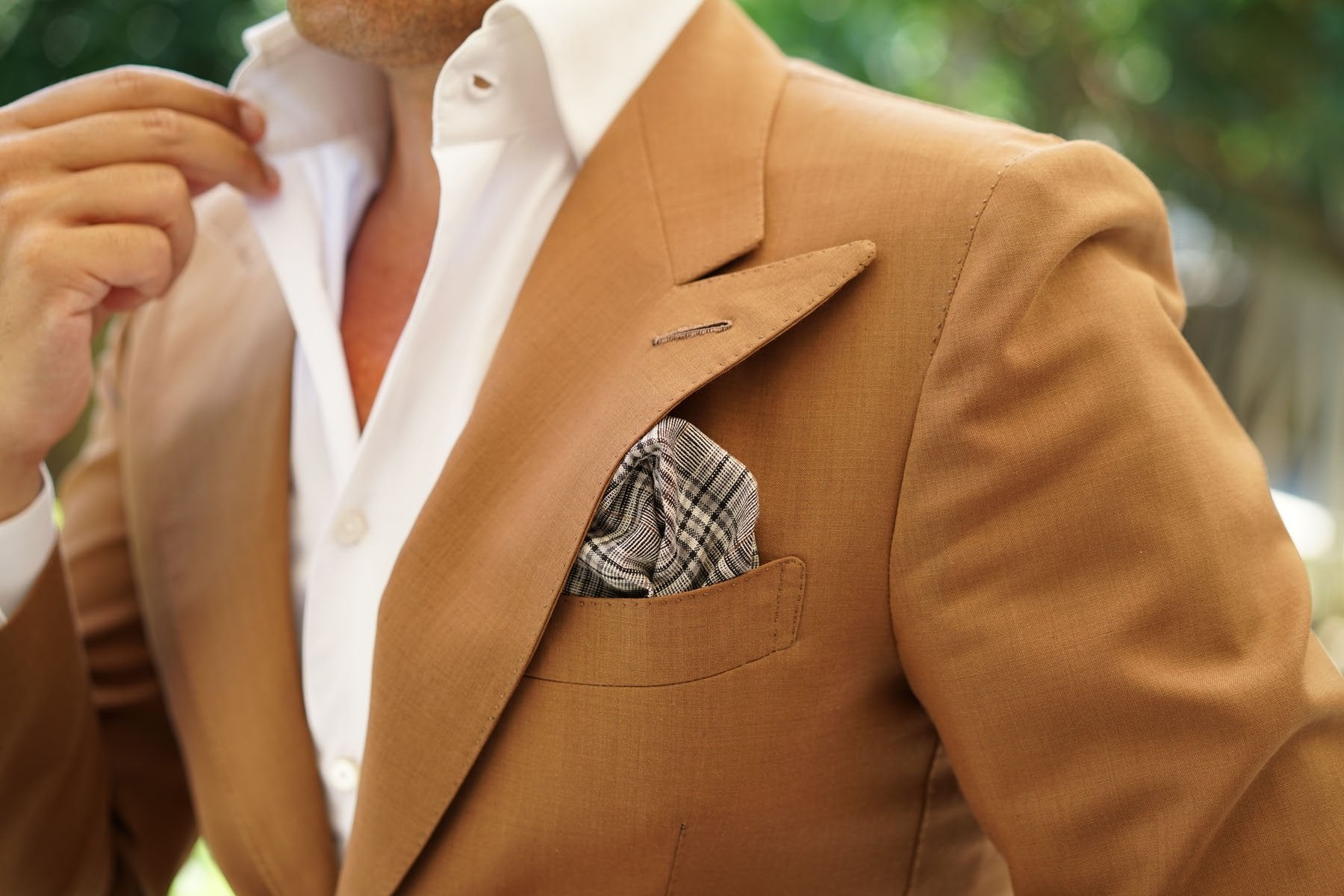 Gray Glenurquhart Linen Pocket Square