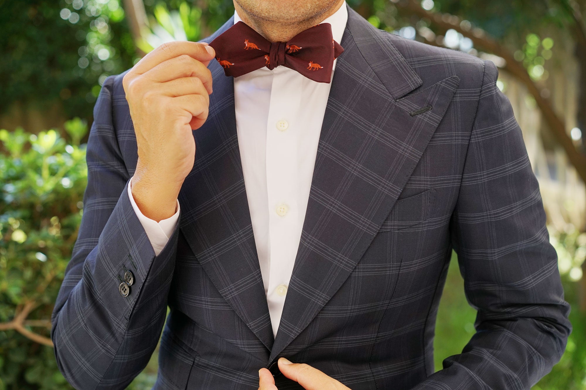 Burgundy Fox Diamond Self Bow Tie