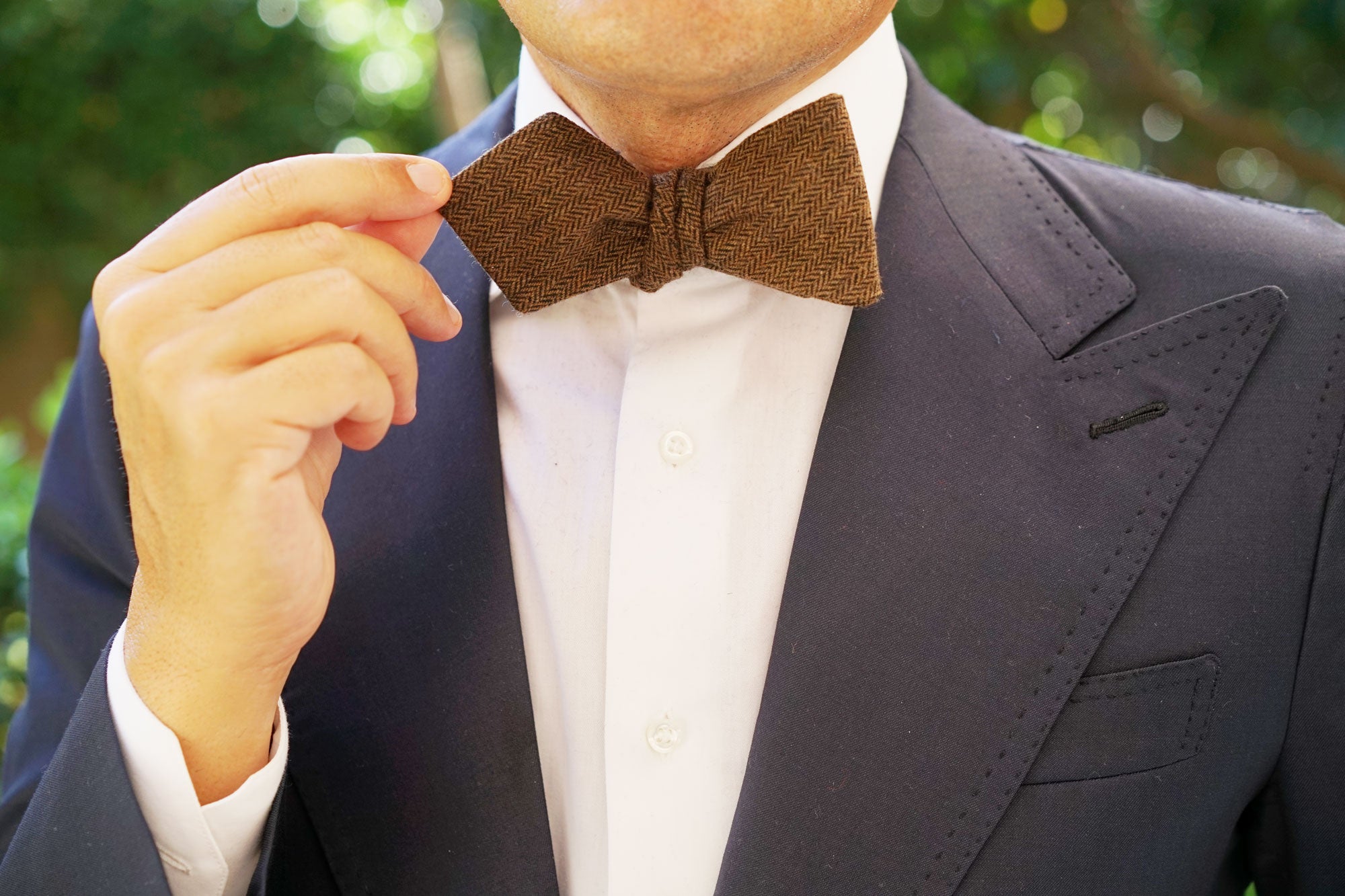 Cinnamon Herringbone Diamond Self Bow Tie