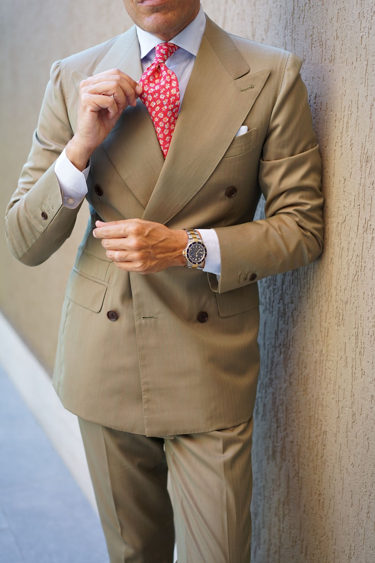 Luis Potosí Pink Floral Necktie