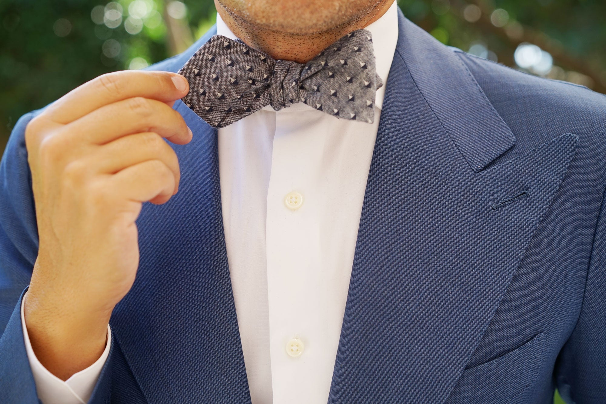 Inception Navy Linen Diamond Self Bow Tie