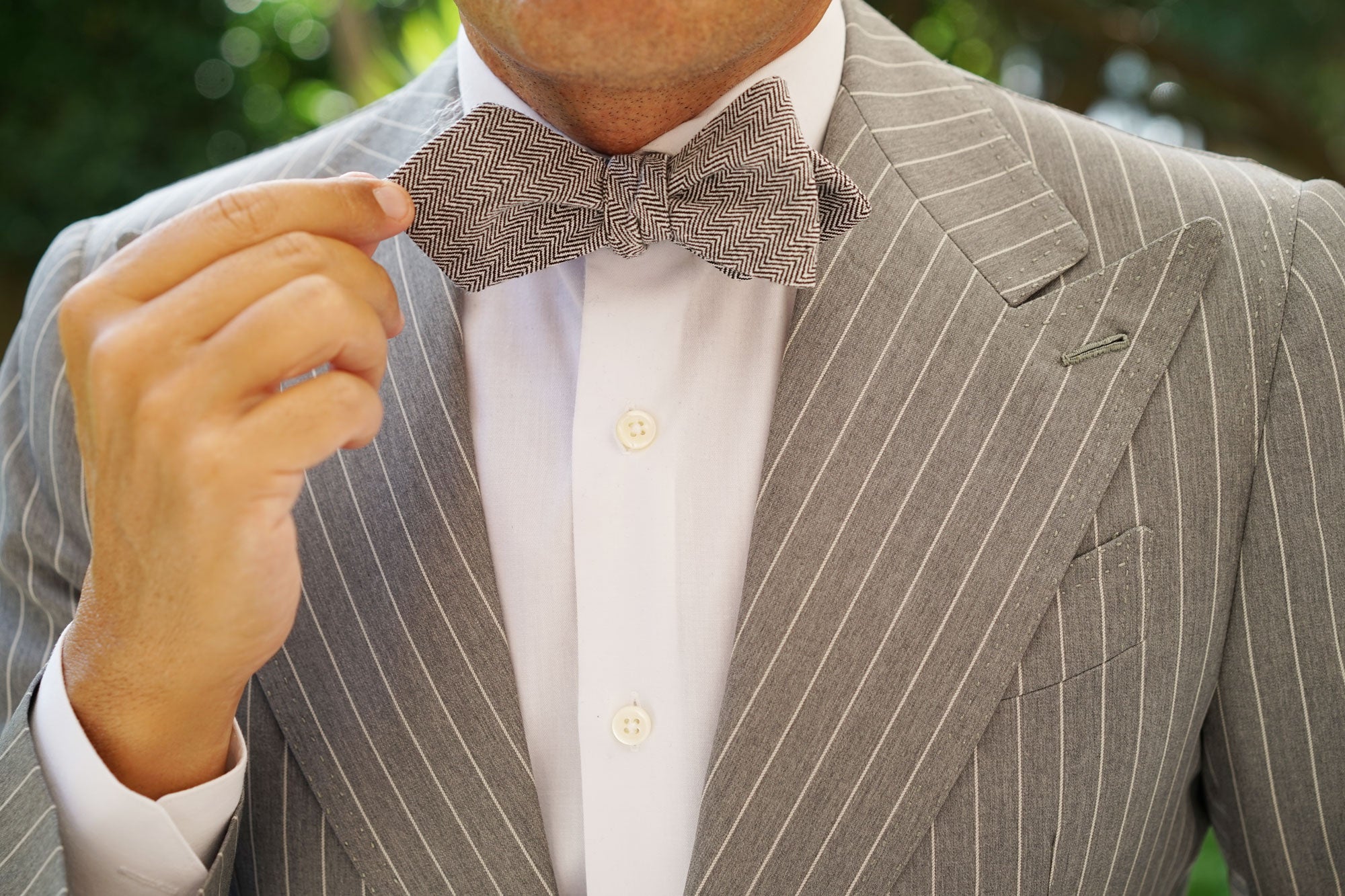 Black Herringbone Linen Self Tie Diamond Bow Tie