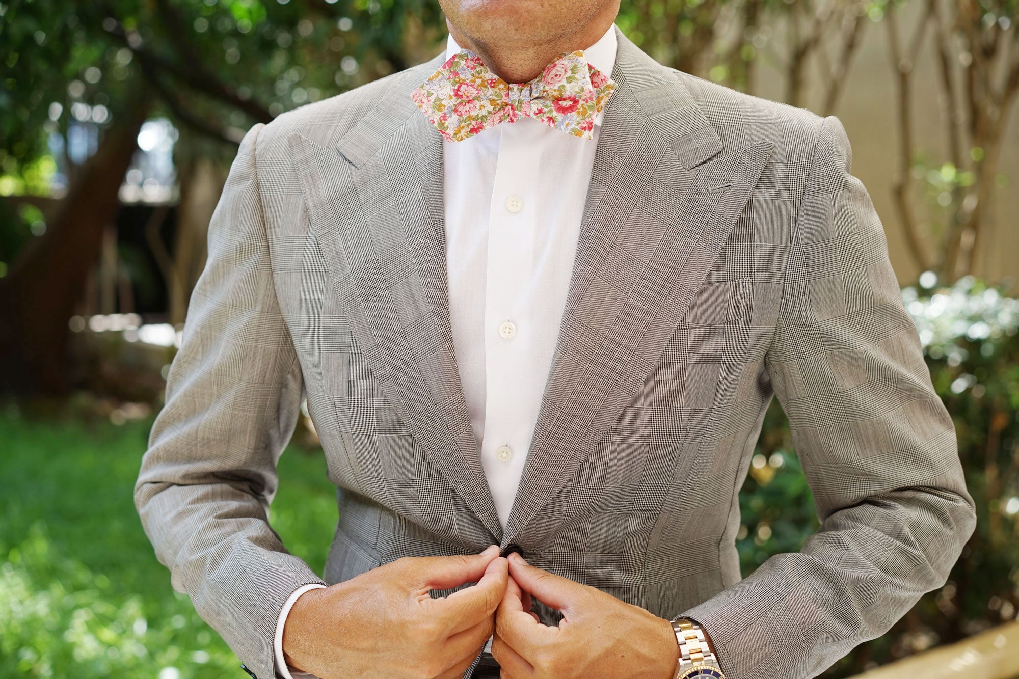 Daisy Floral Diamond Self Bow Tie