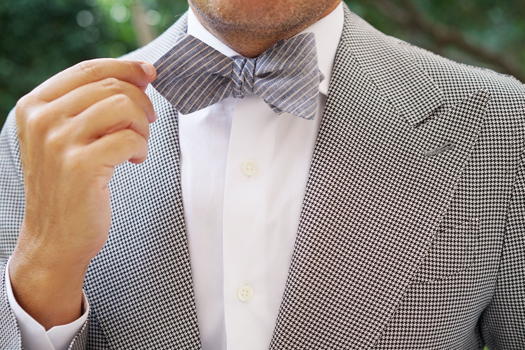 Blue Dry Cold Linen Pinstripe Diamond Self Bow Tie