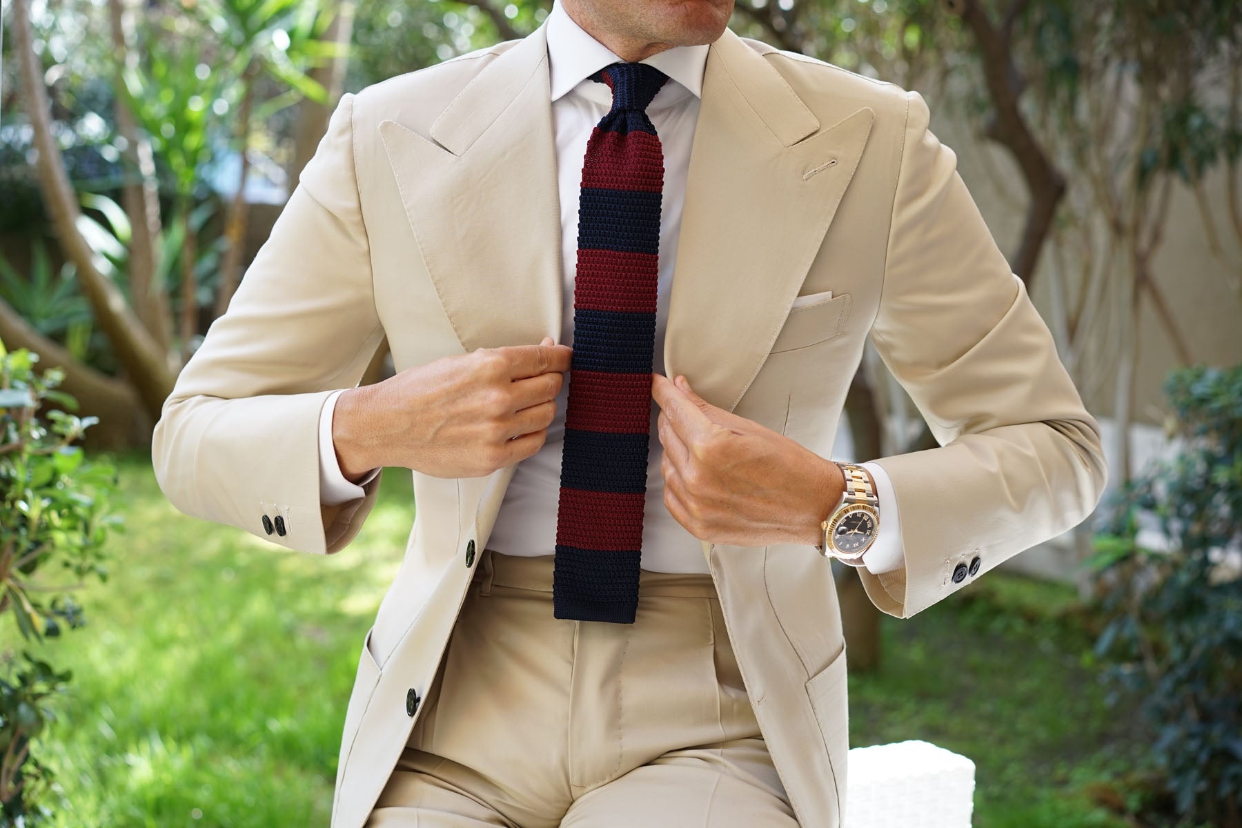 Lemmon Navy Blue & Maroon Striped Knitted Tie