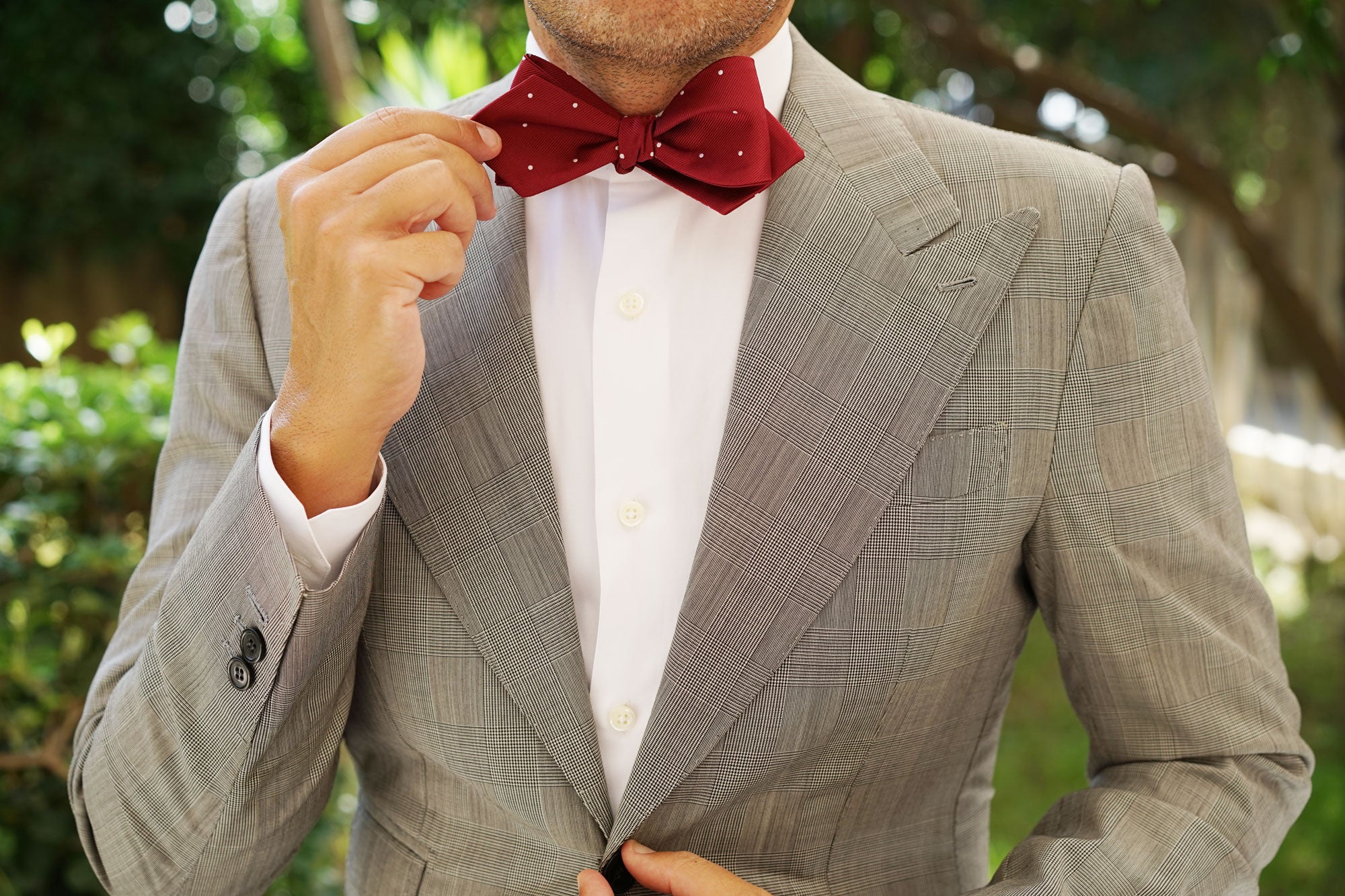 Maroon with White Polka Dots Self Tie Diamond Tip Bow Tie