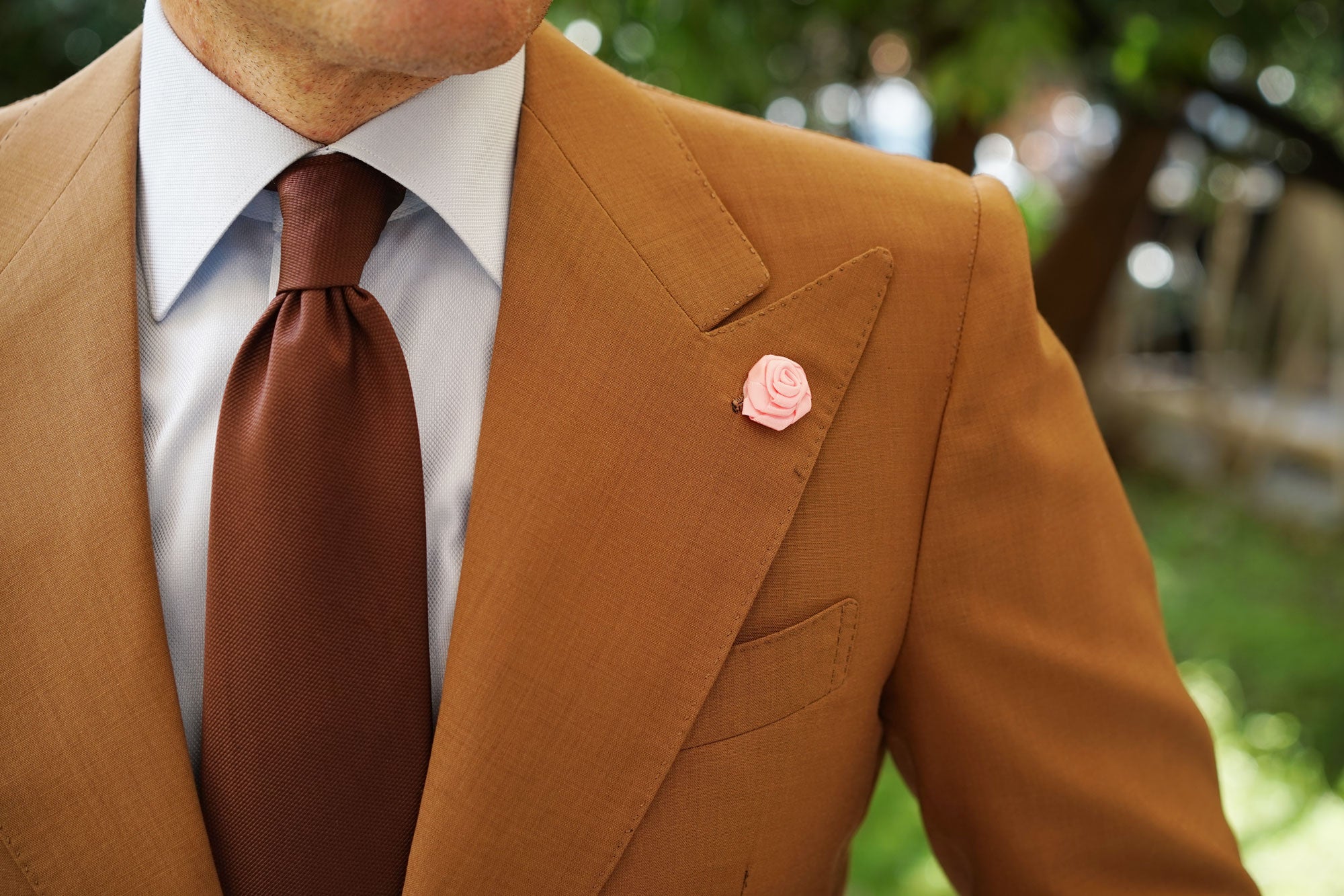 Van der Hum Pink Lapel