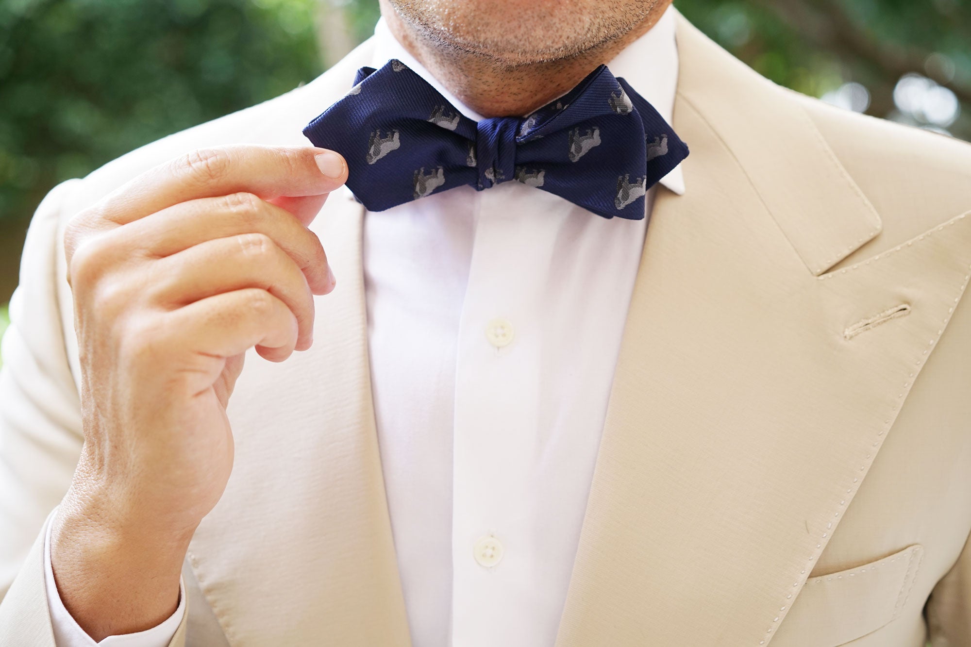 Gorilla Diamond Self Bow Tie