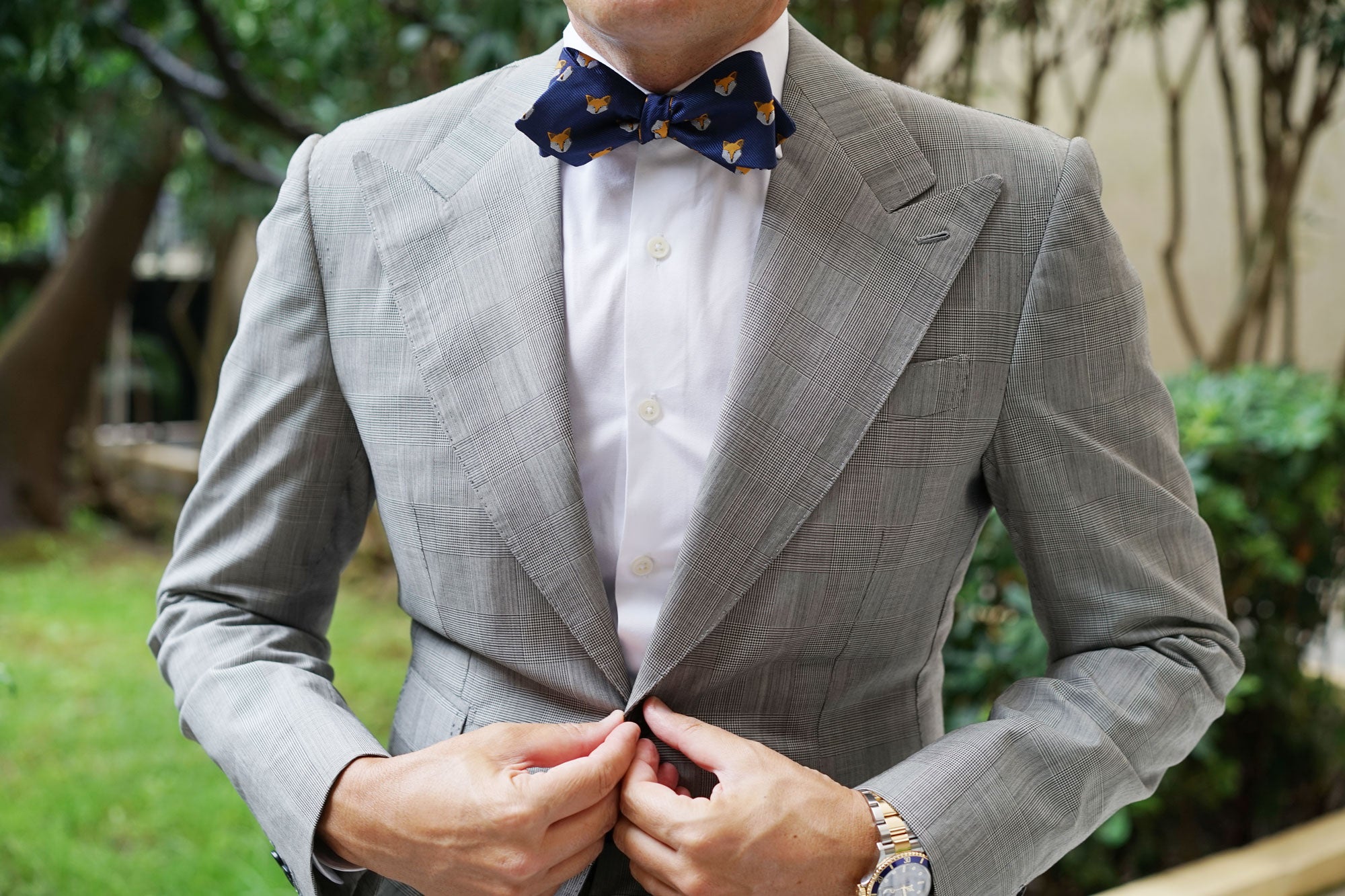 Tibetan Sand Fox Diamond Self Bow Tie