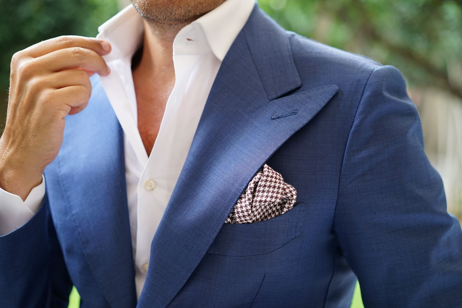 Cappuccino Houndstooth Brown Linen Pocket Square