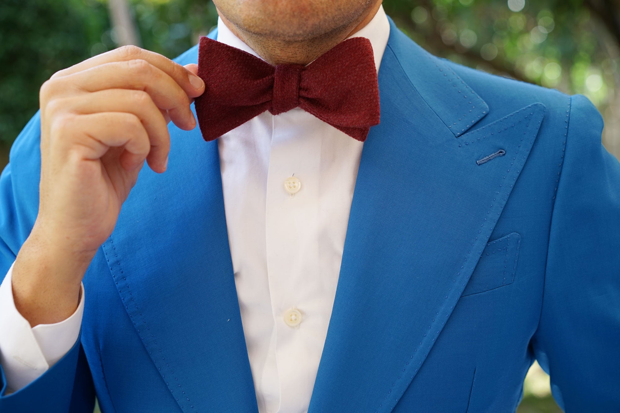 Mahogany Wine Linen Twill Self Bow Tie