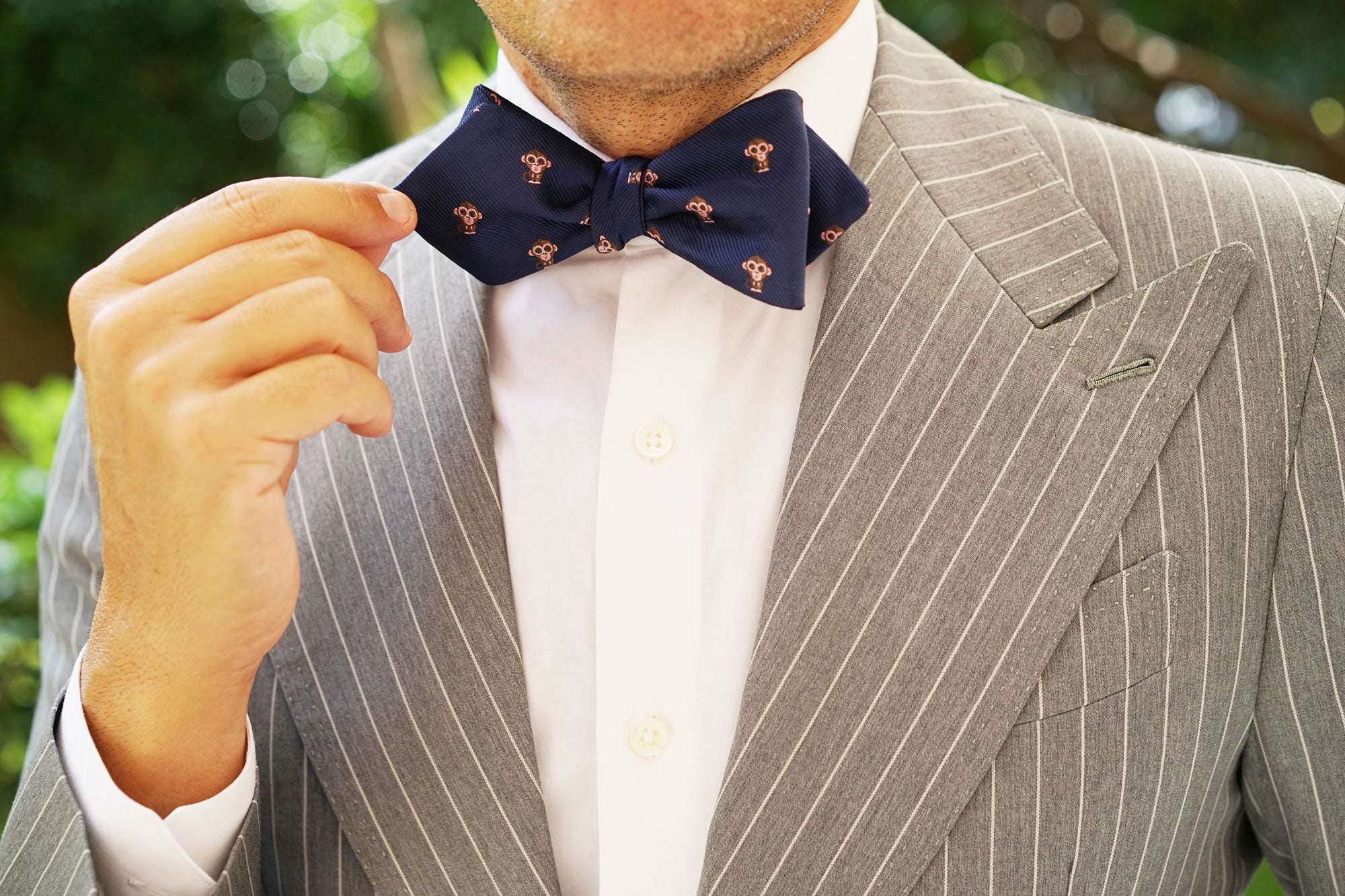 Monkey Diamond Self Bow Tie