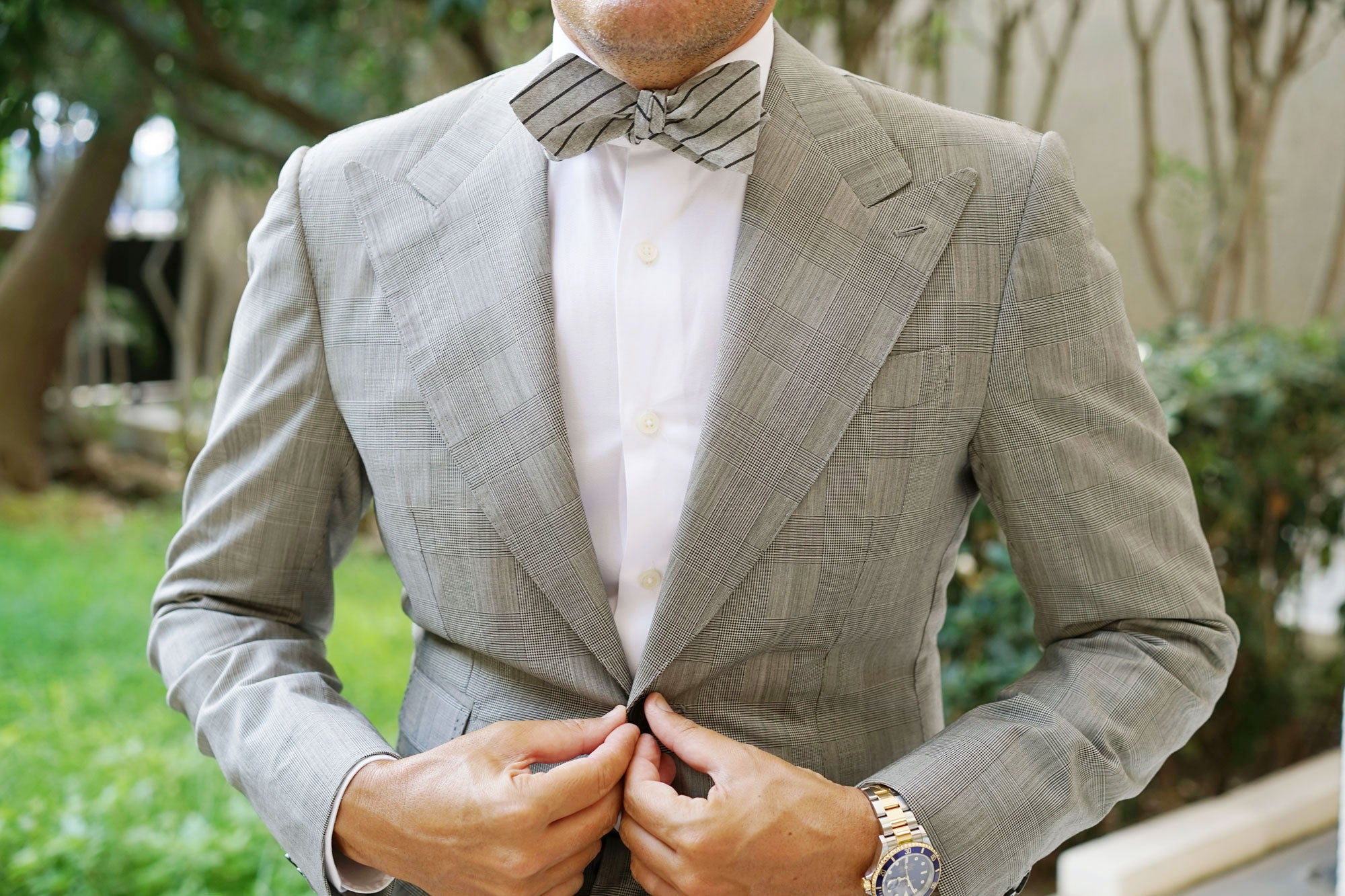 Ash Gray Pinstripe Diamond Self Bow Tie