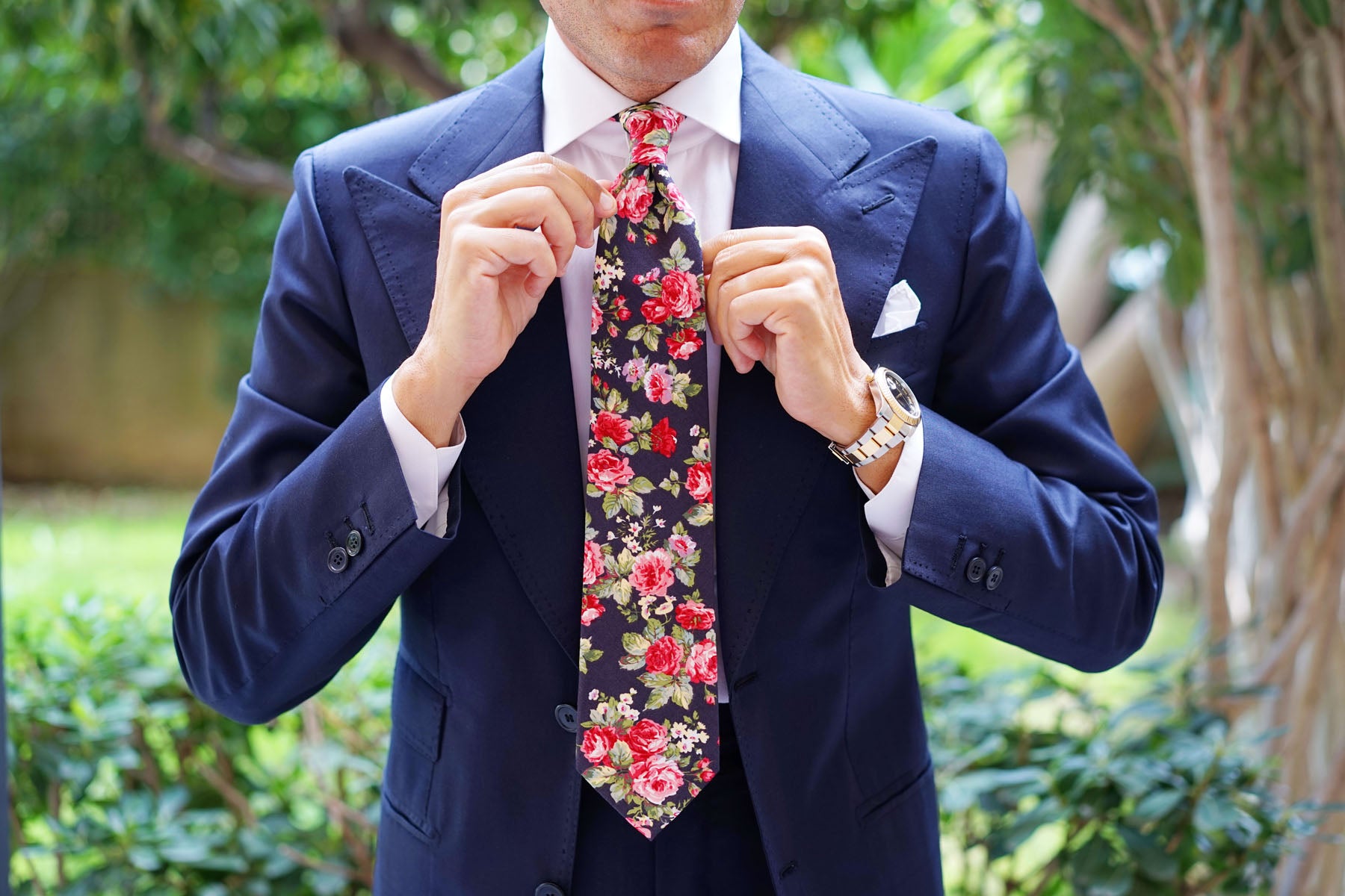 Santorini Pink Roses Necktie