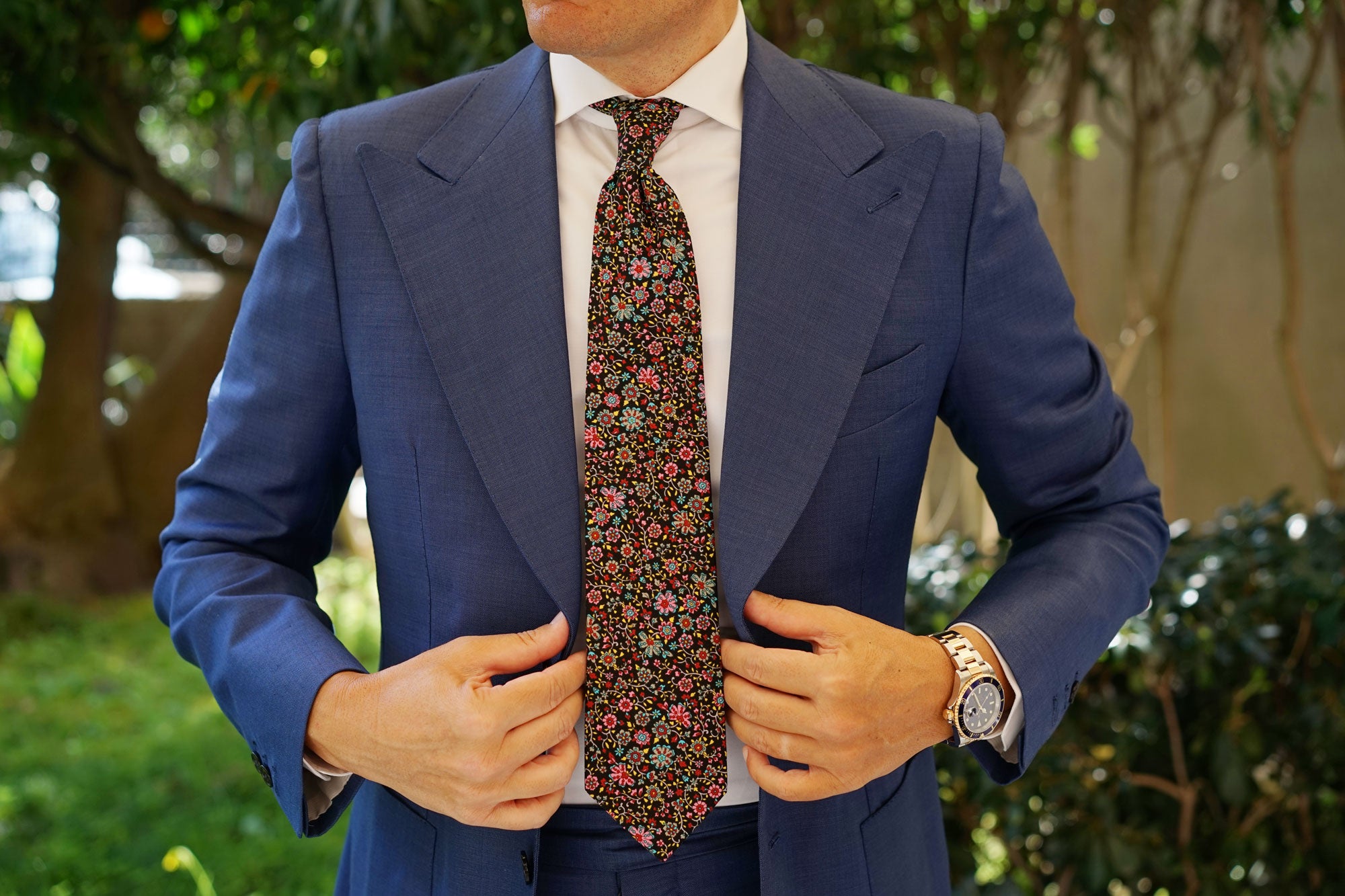 Istanbul Floral Necktie