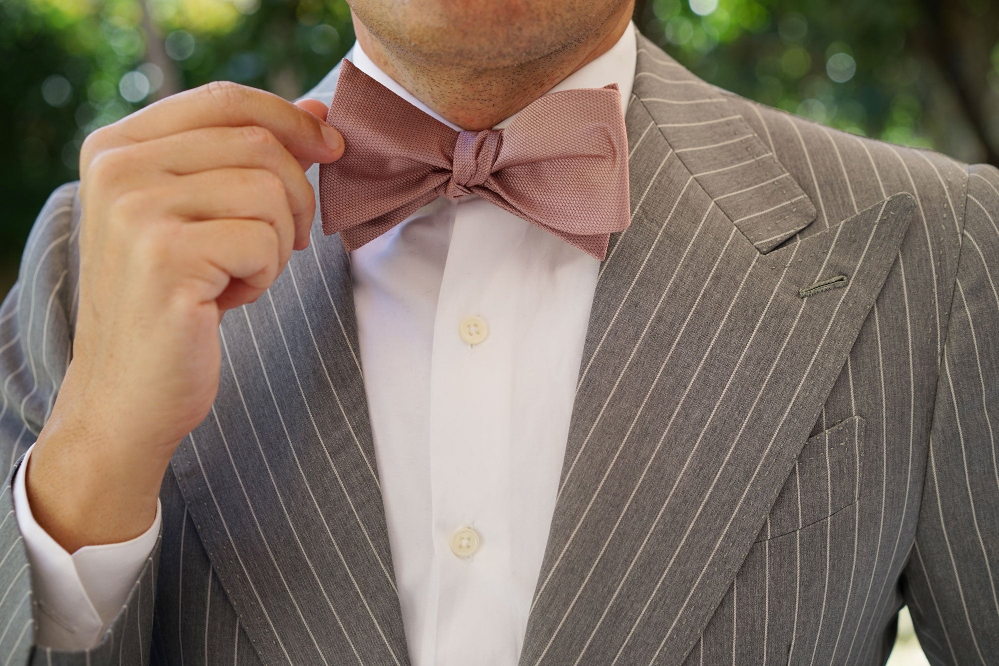 Dusty Mauve Quartz Weave Self Bow Tie