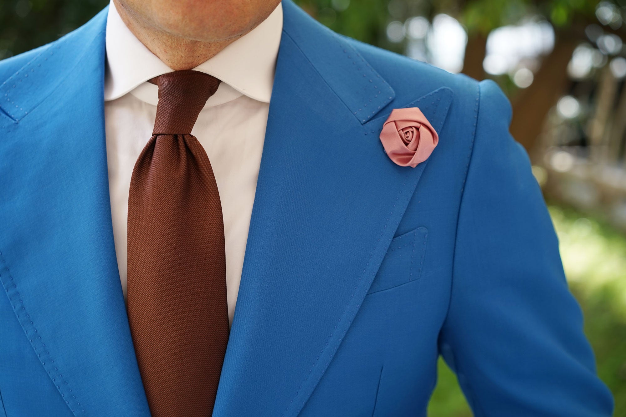 Thulian Pink Lapel Flower