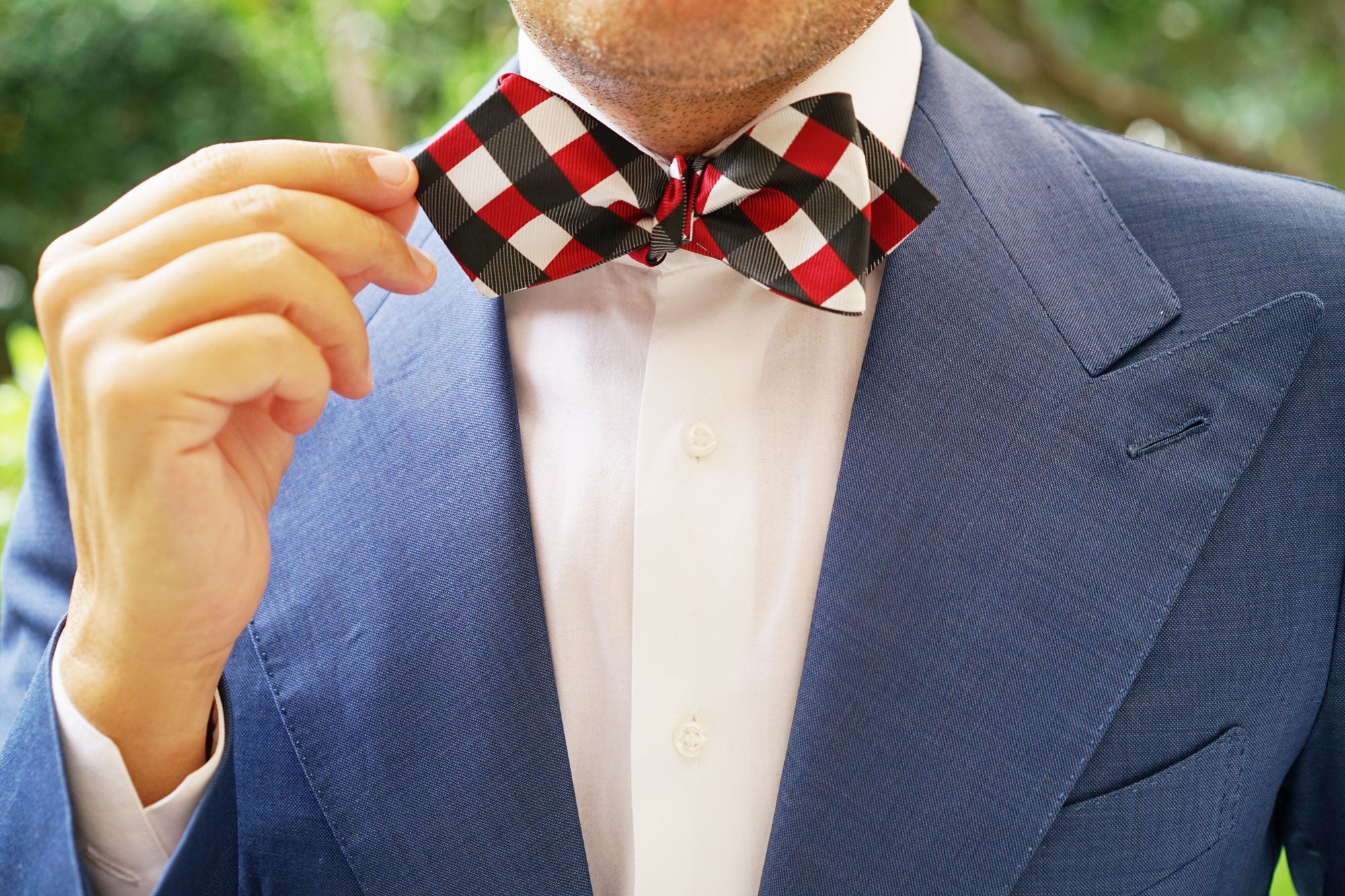 White Black Maroon Checkered Self Tie Diamond Tip Bow Tie