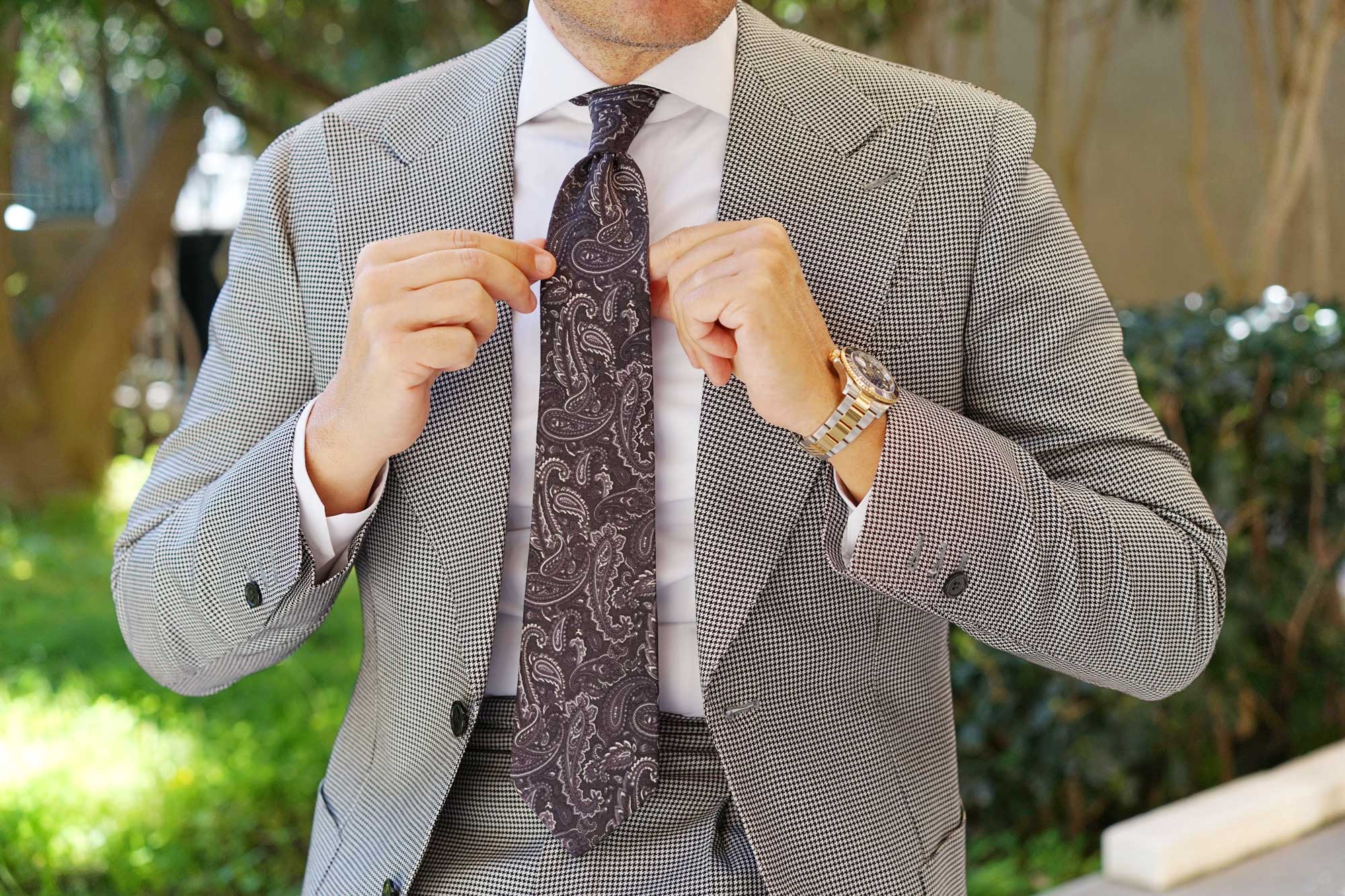 Culaccino Kettle Black Paisley Tie