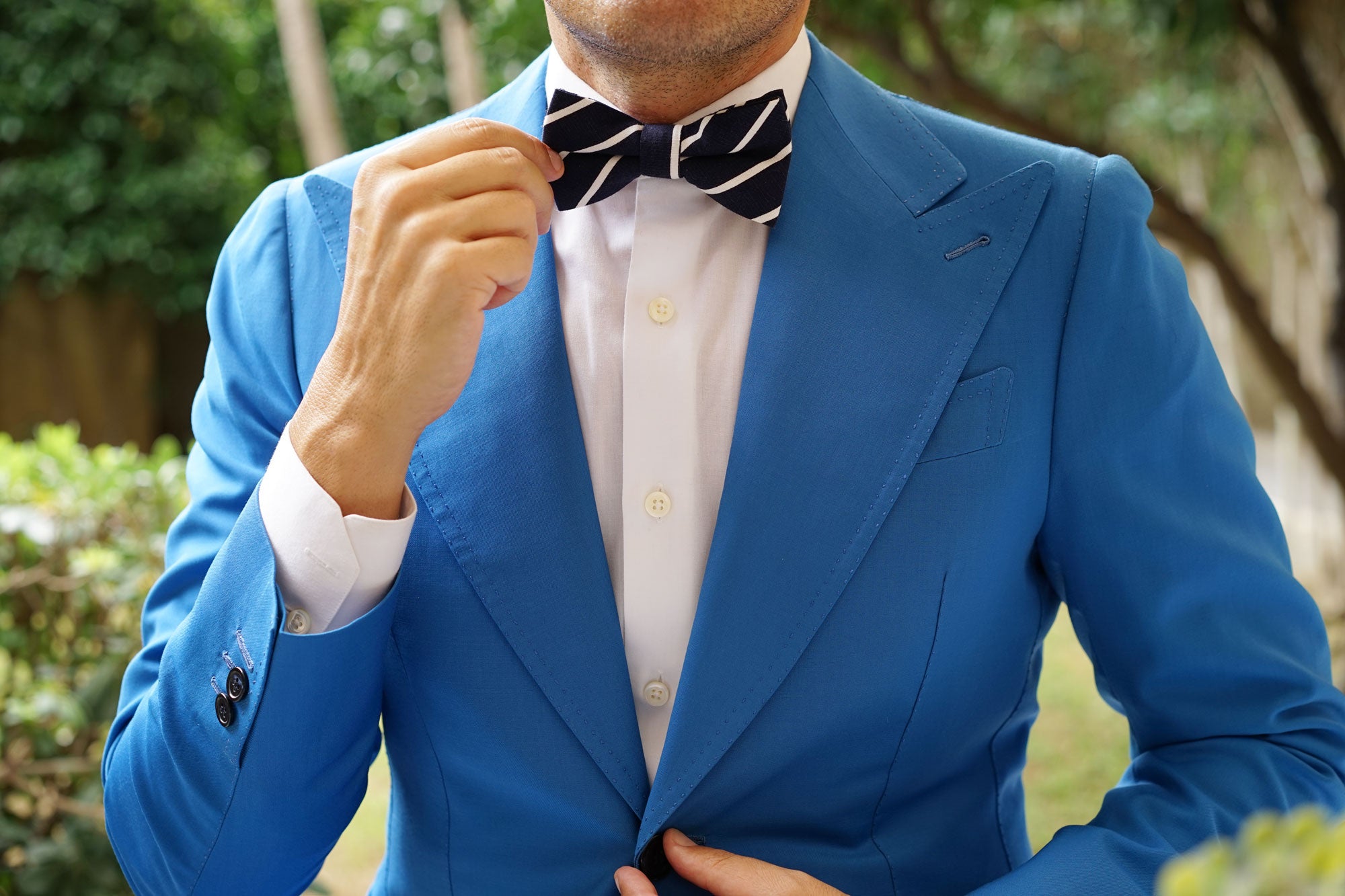 Oxford Blue Pencil Striped Linen Bow Tie