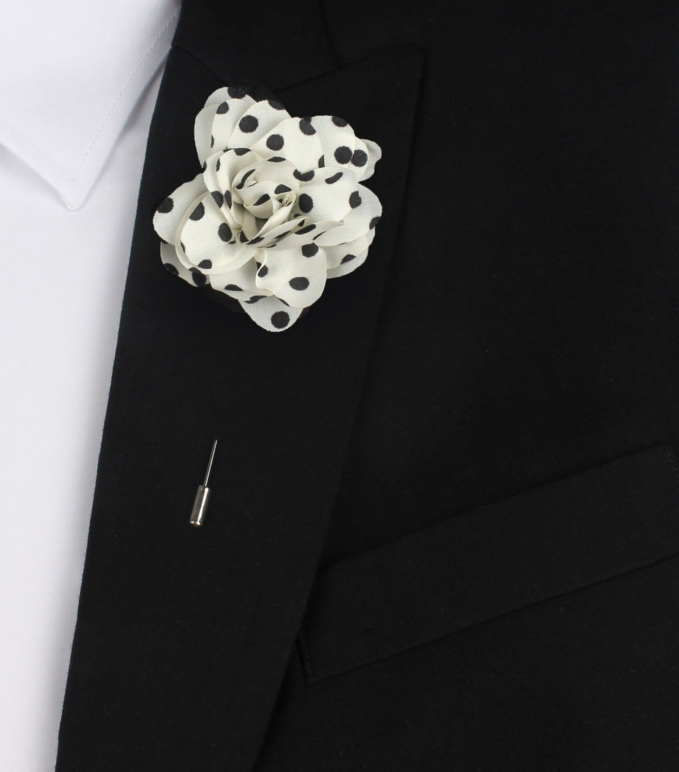 Dalmation Lapel Flower