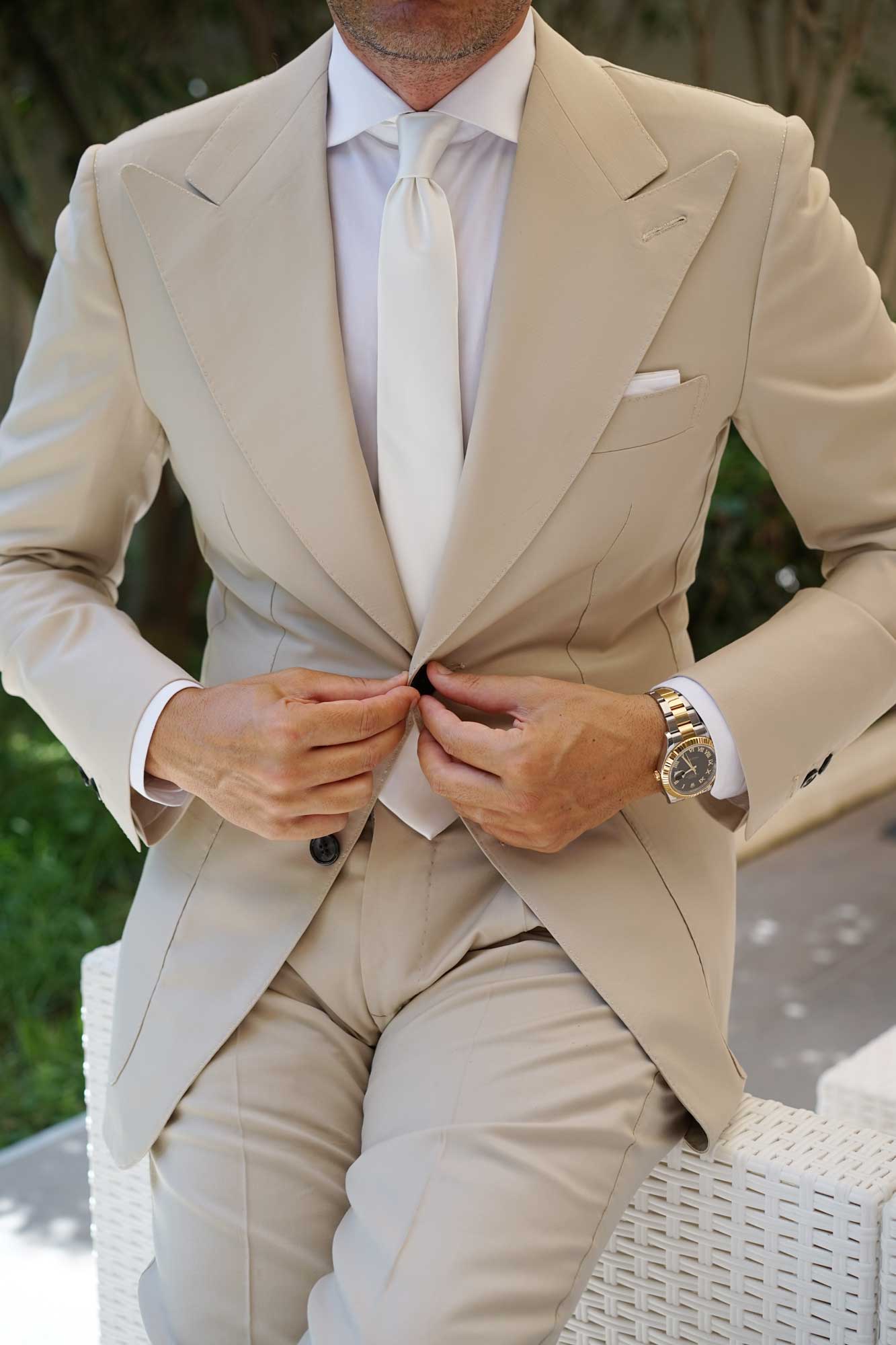 Ivory Crisp Satin Skinny Tie