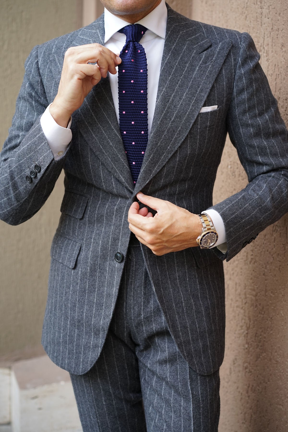 Navy Blue Knitted Tie with Pink Polka Dots