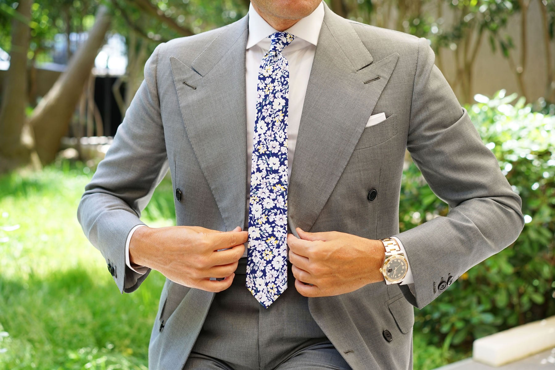 Puerto Rico White Flower Skinny Tie