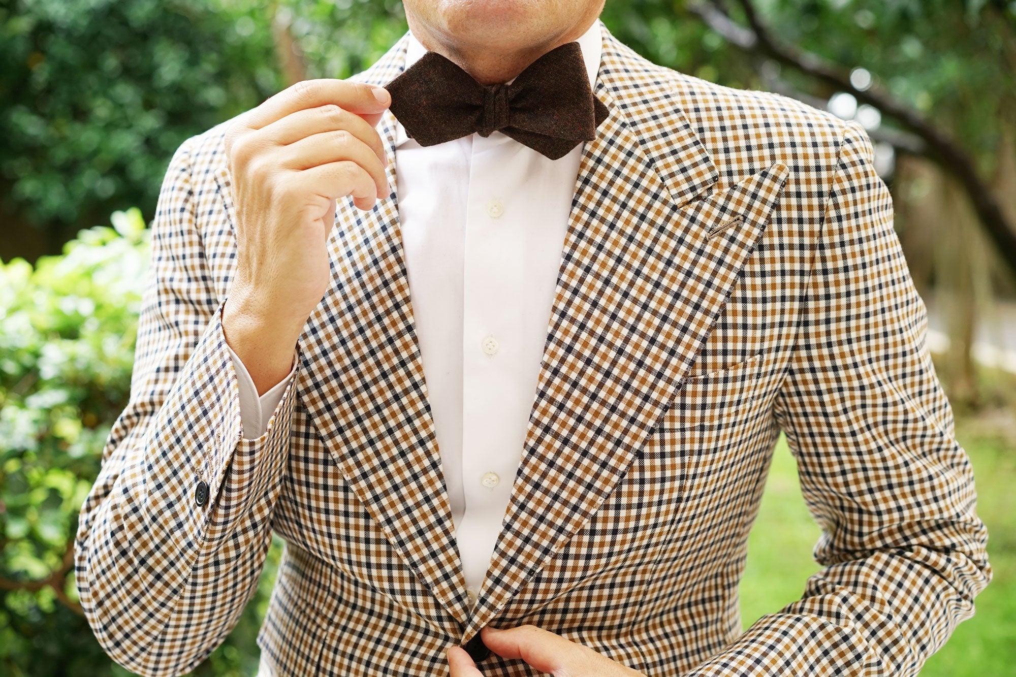 Brown Columbia Wool Diamond Self Bow Tie