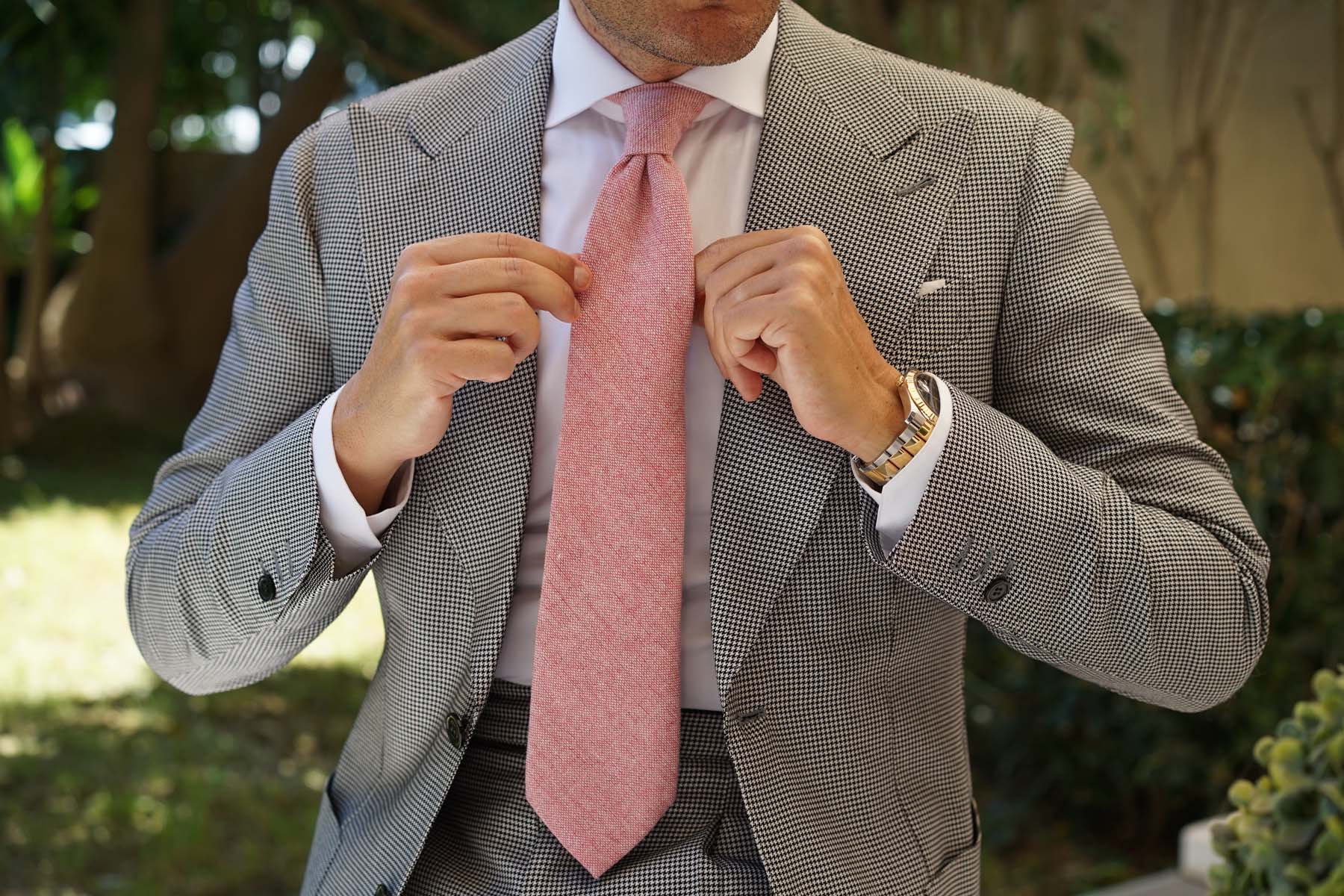 Blush Red Slub Linen Necktie