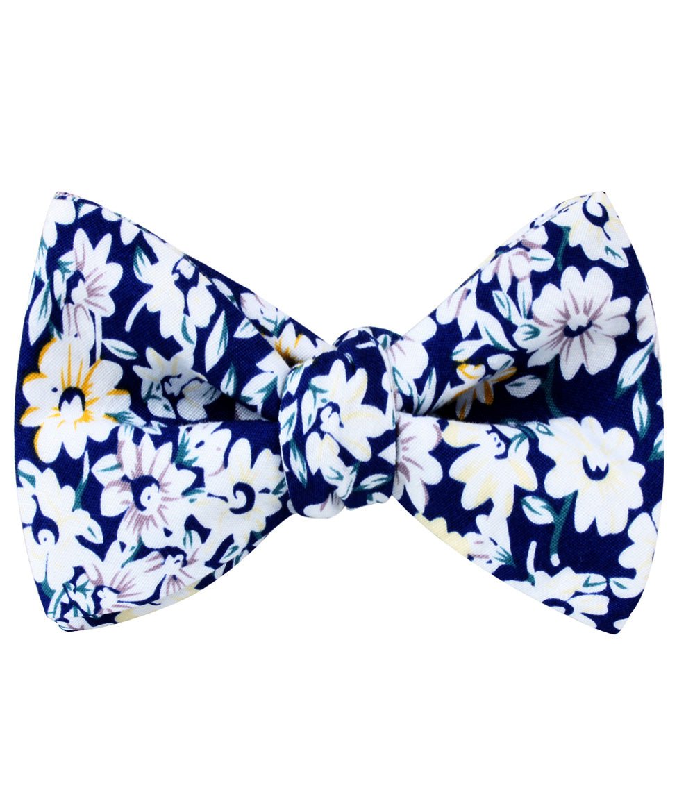 Puerto Rico White Flower Self Bow Tie