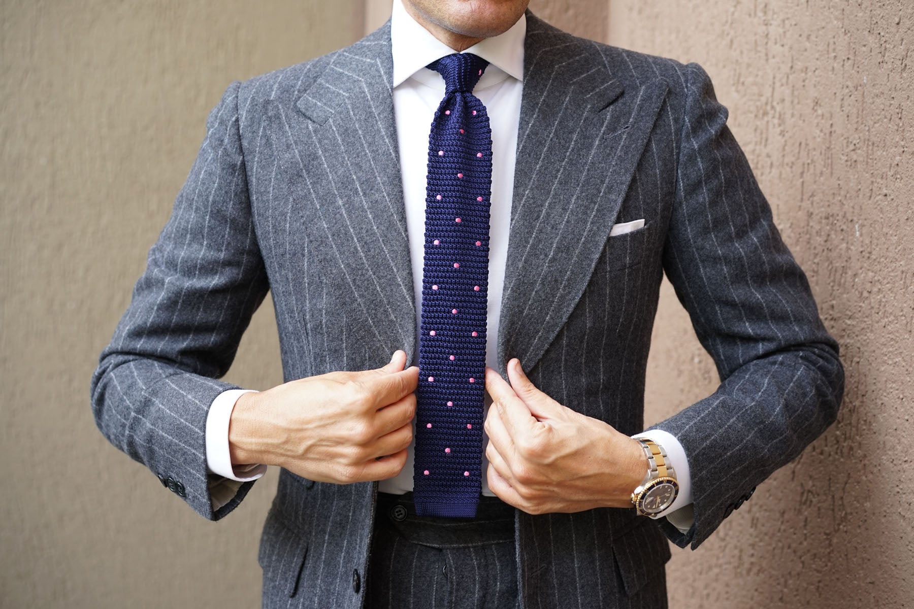 Navy Blue Knitted Tie with Pink Polka Dots