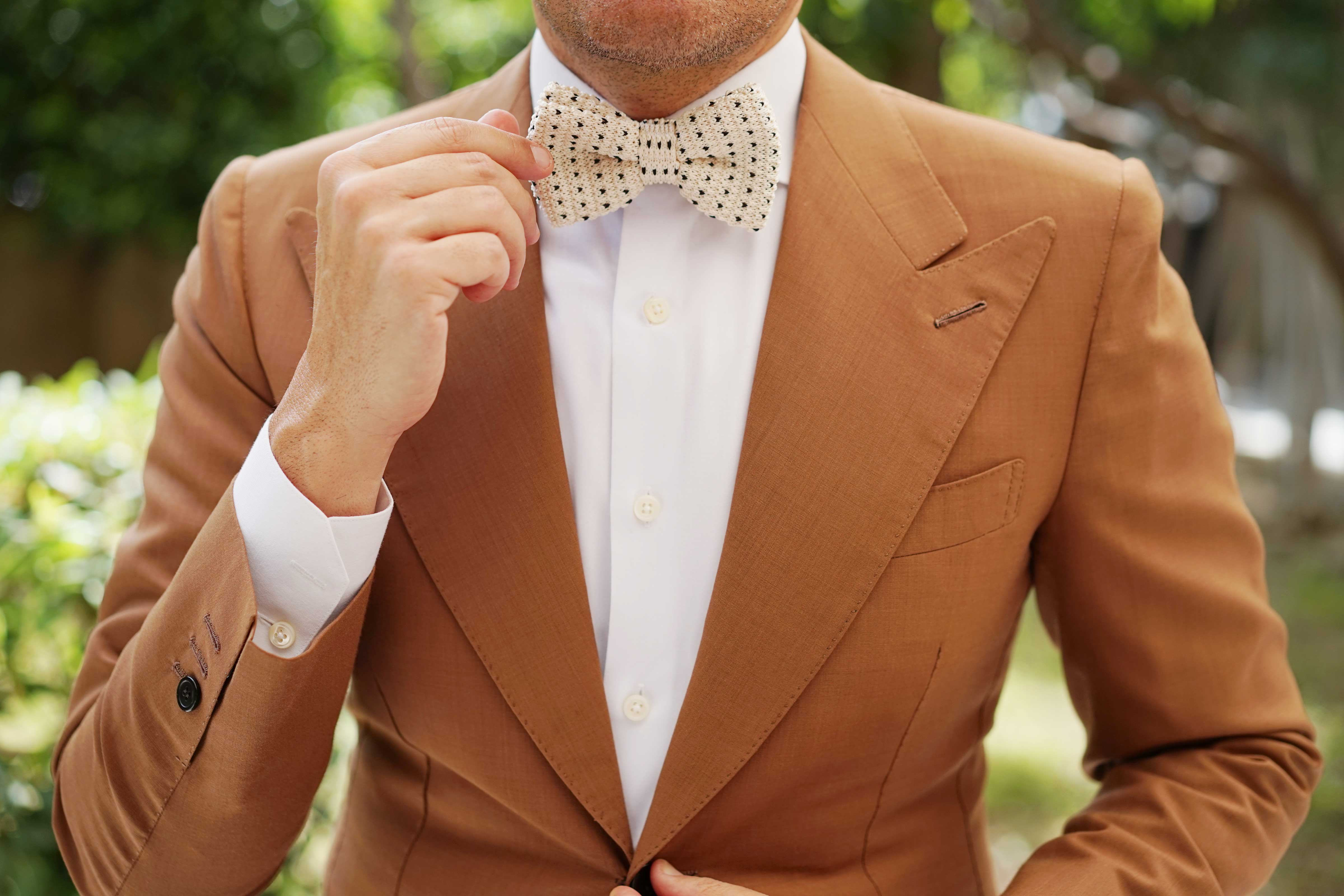 White Jon Snow Knitted Bow Tie