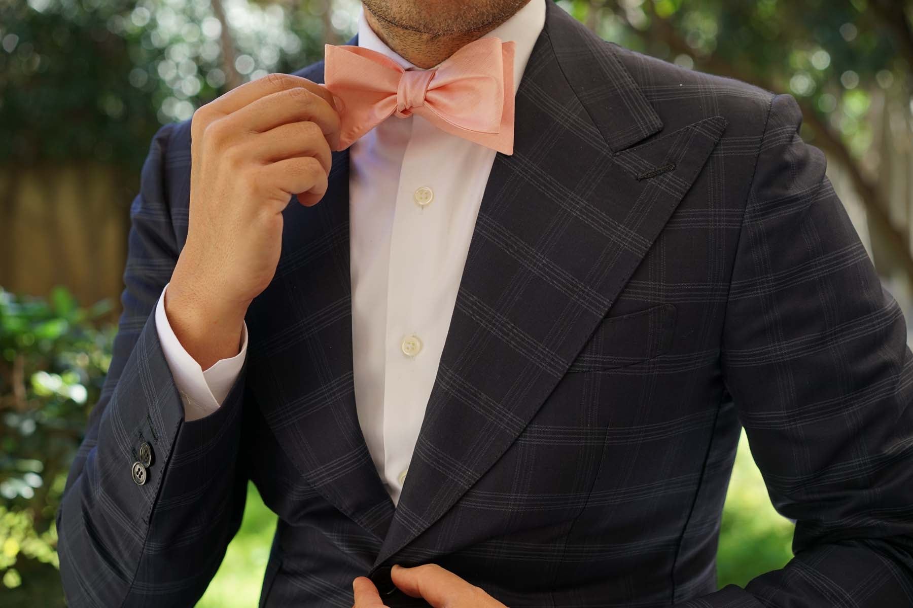 Peach Grain Self Bow Tie