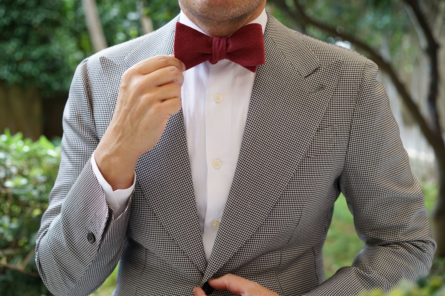 Burnt Burgundy Basket Weave Linen Self Bow Tie