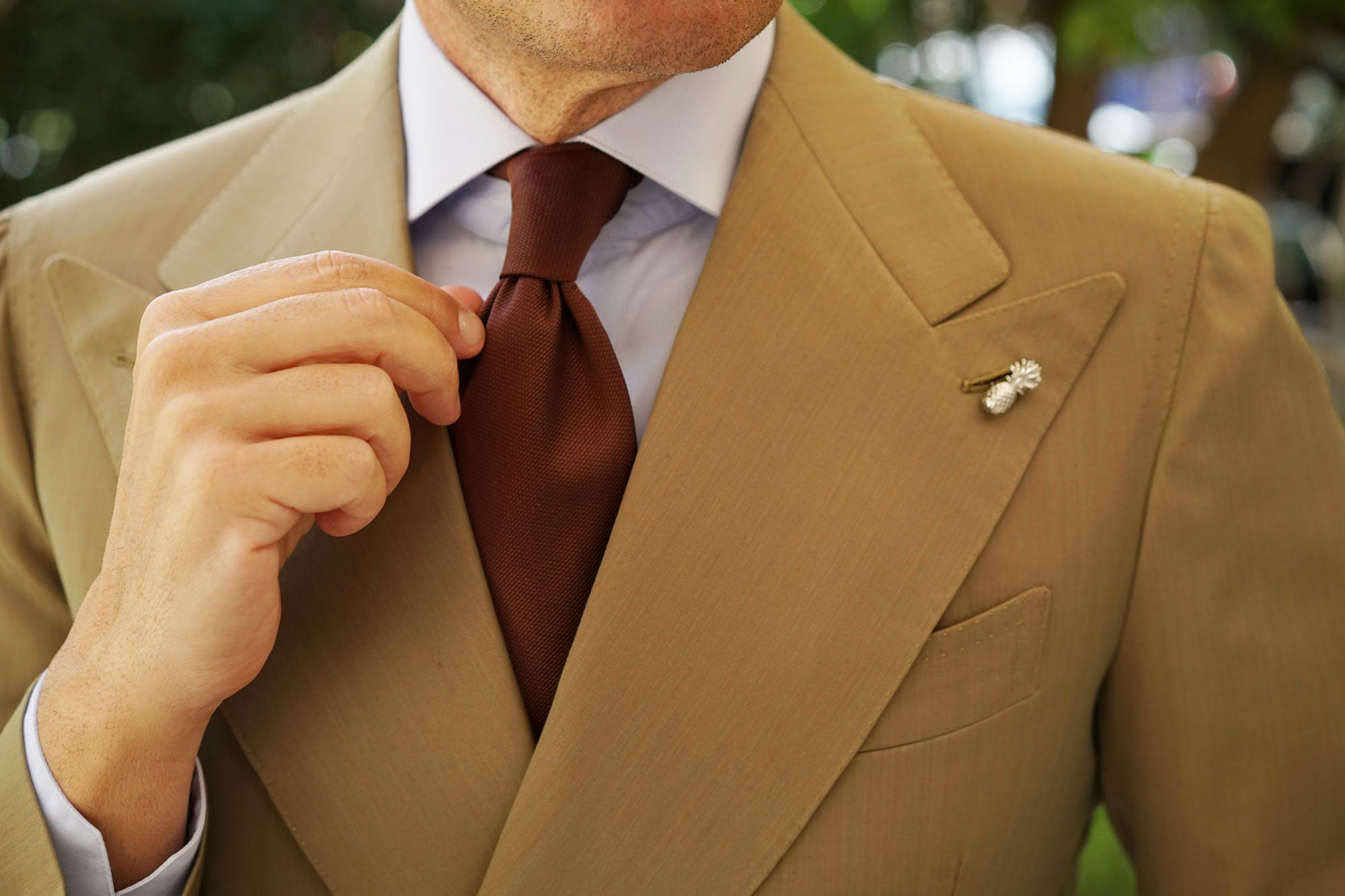 Silver Pineapple Lapel Pin