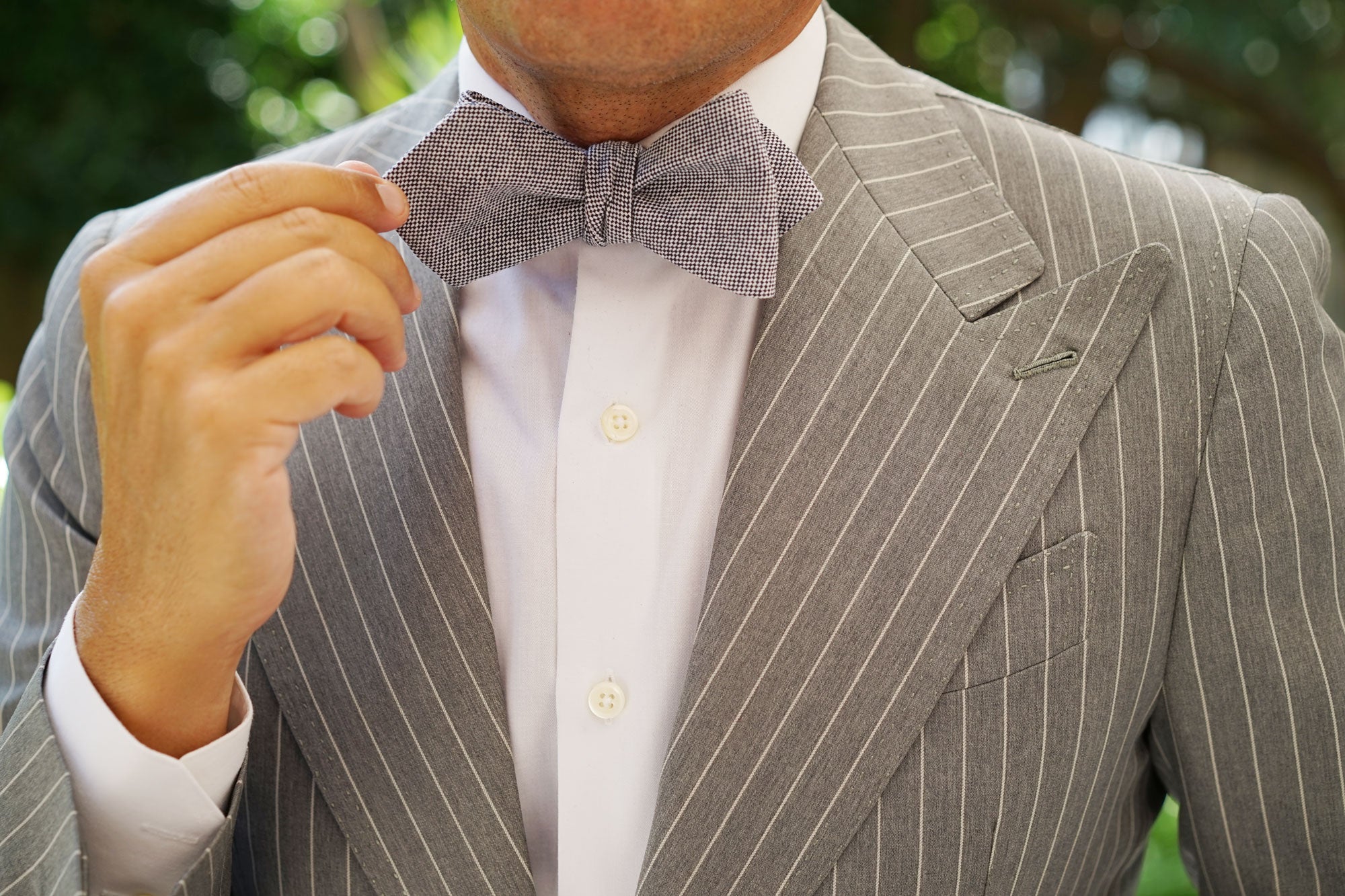 Navy Blue Tweed Linen Stitching Self Tie Diamond Bow Tie