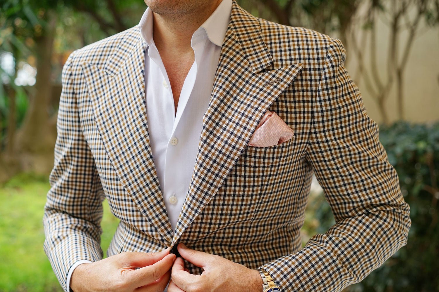 Blush Pink Houndstooth Pocket Square