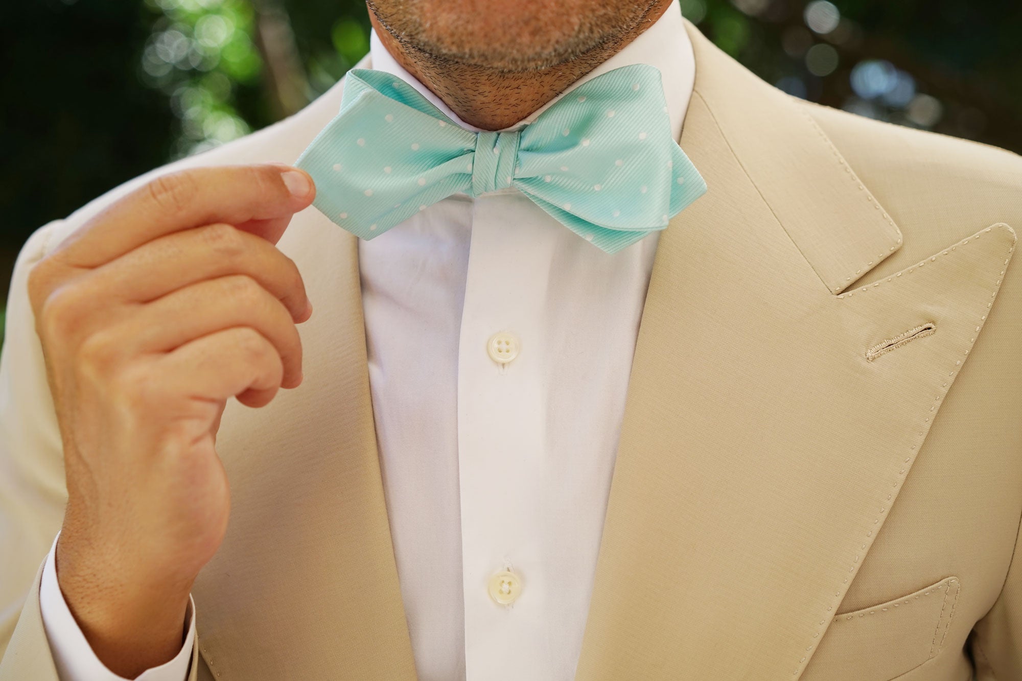 Mint Green with White Polka Dots Self Tie Diamond Tip Bow Tie