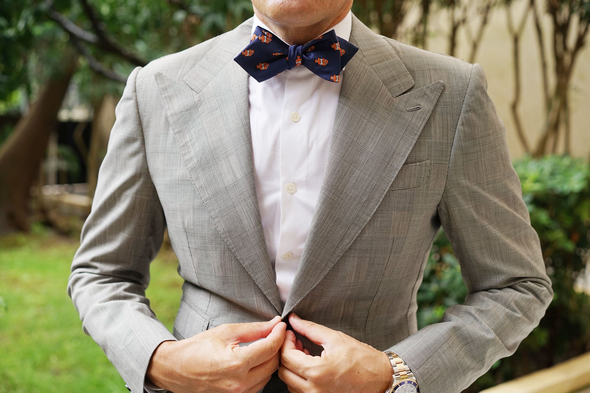 Clown Fish Diamond Self Bow Tie