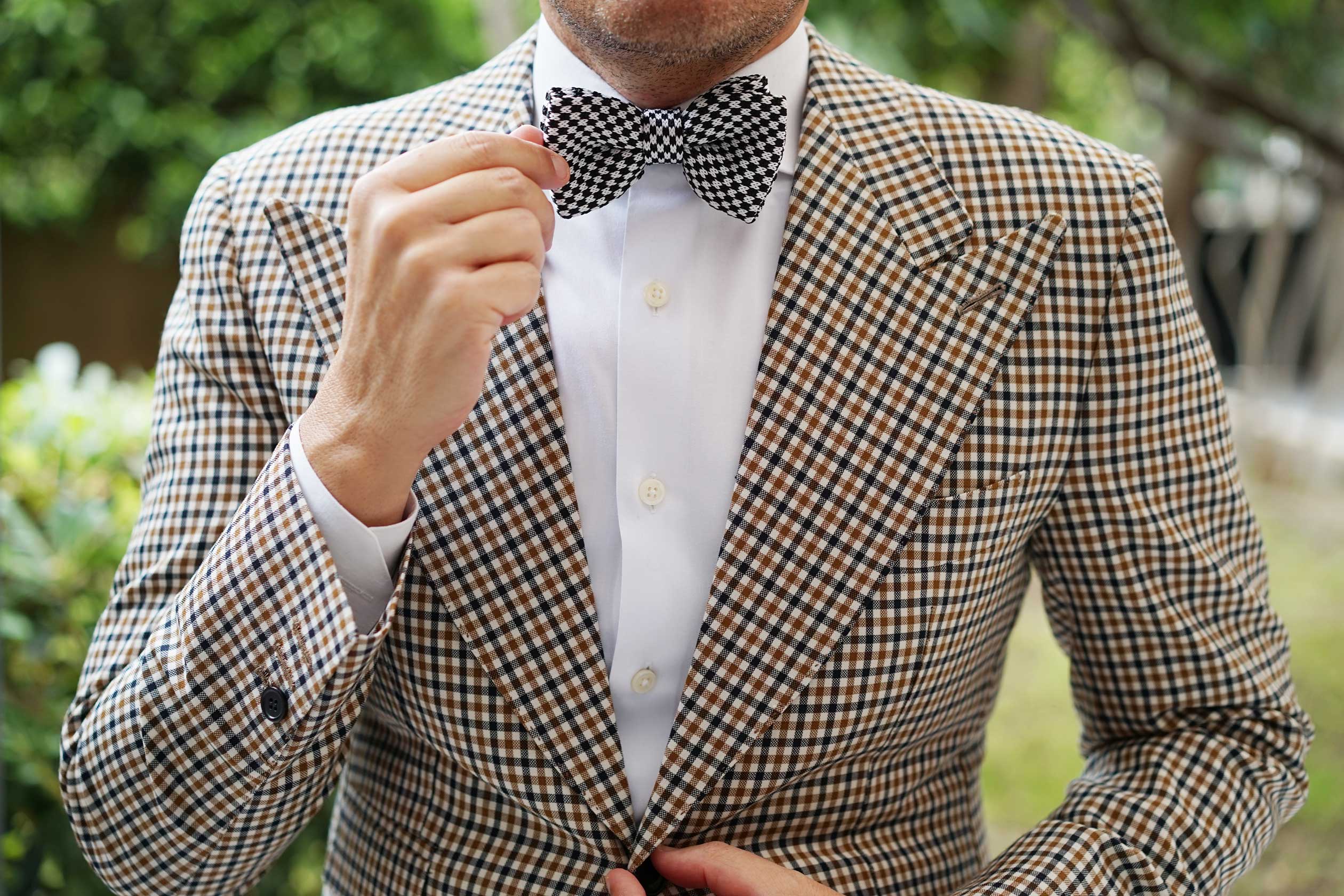 Black and White Checkered Knitted Bow Tie